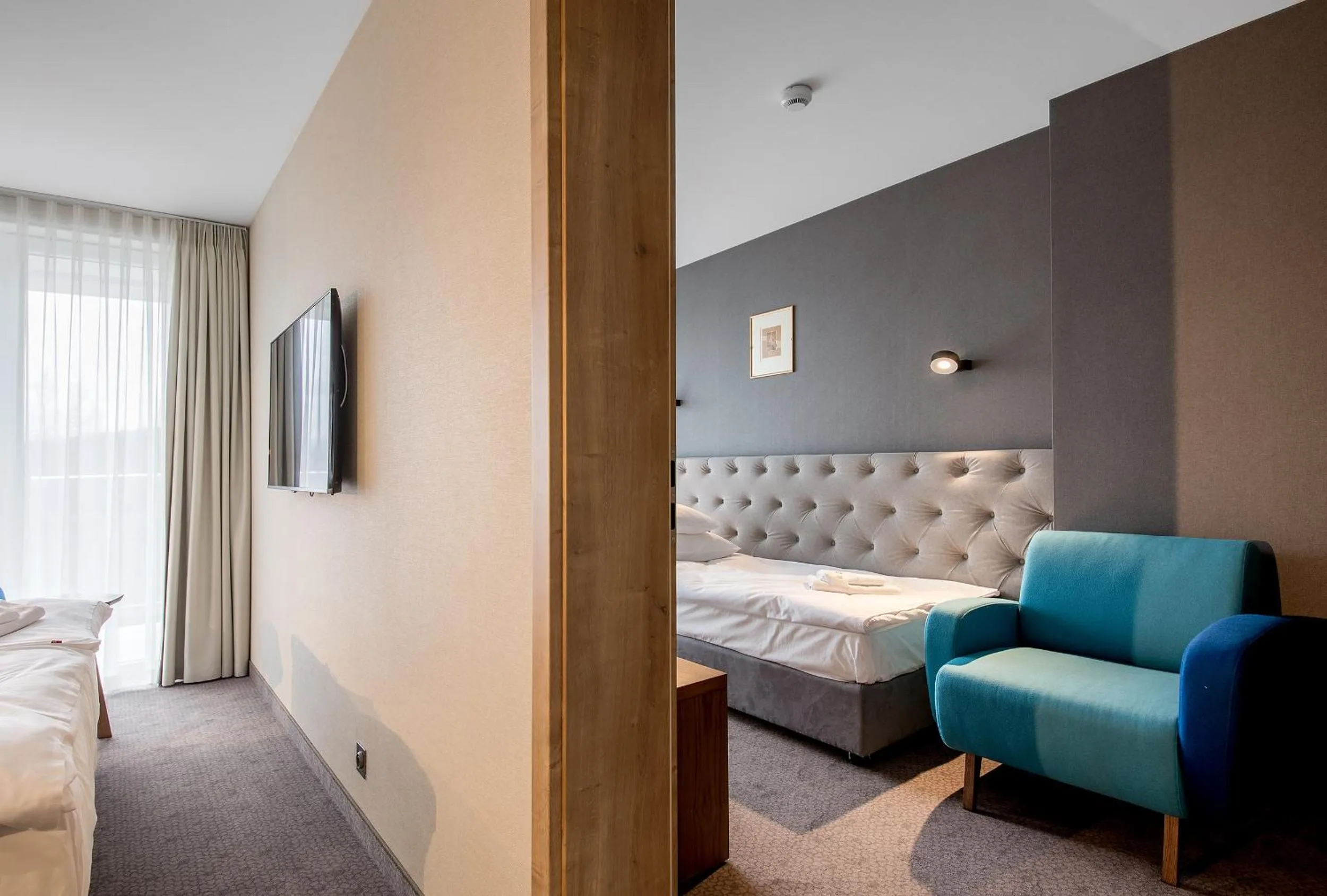 Photo of the whole room, Bed in Hotel HARNAŚ dla dorosłych z widokiem na Tatry - Adults only