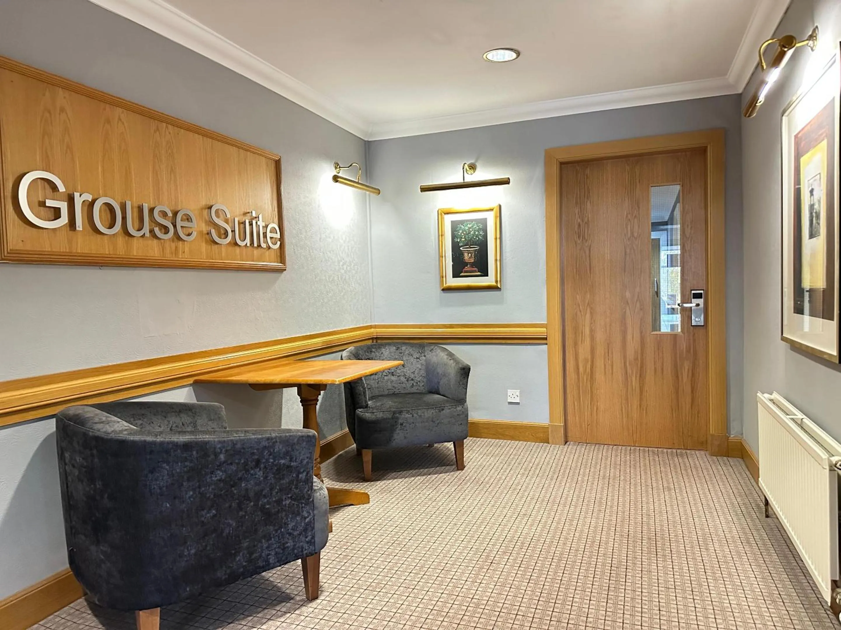 Lobby or reception in Hill Park Hotel