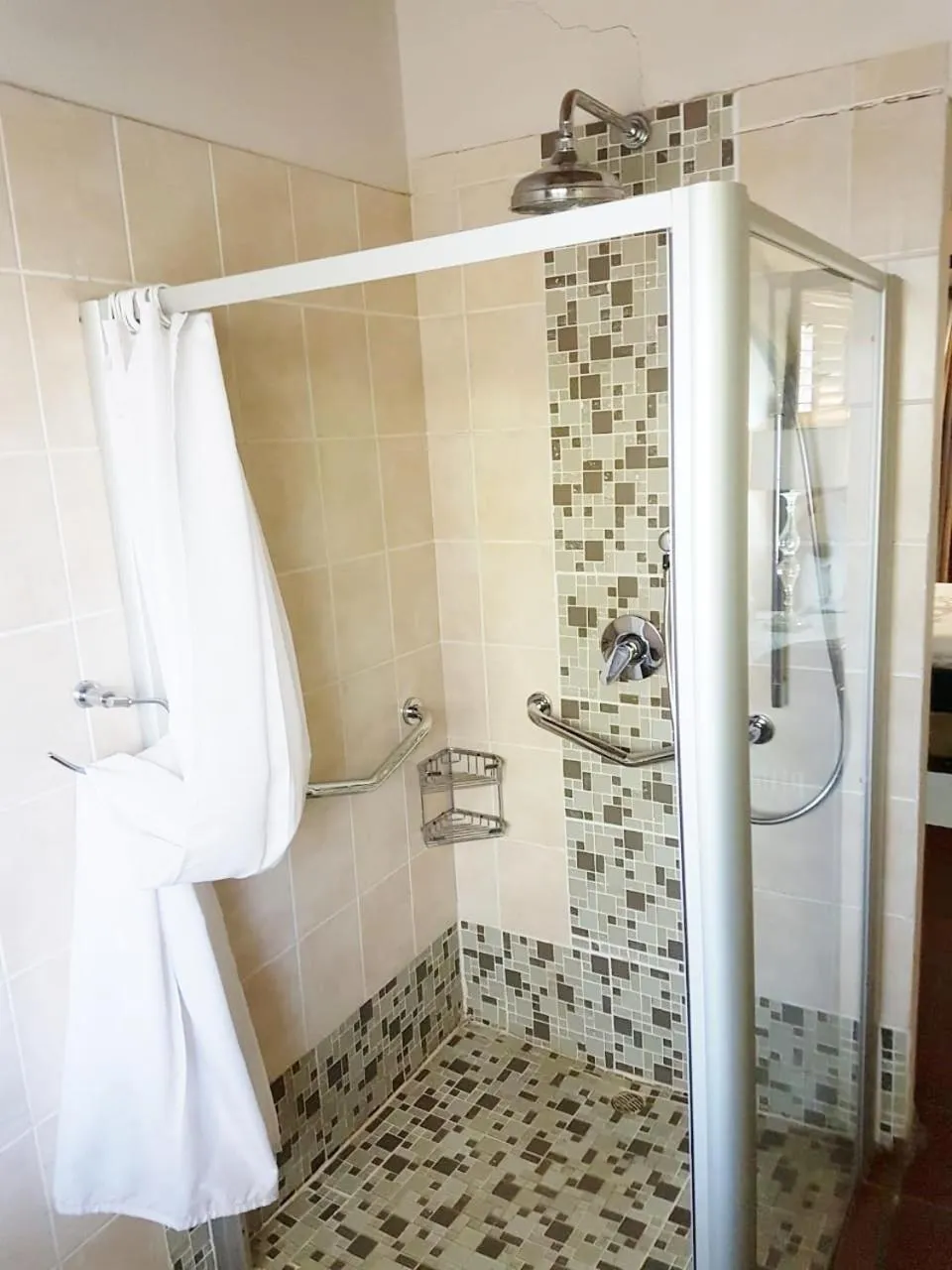 Shower in Kruger Allo B&B