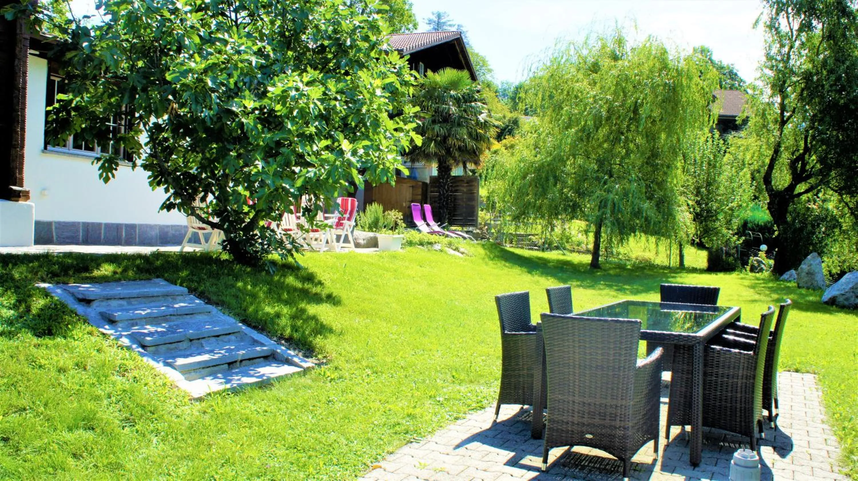 Garden in B & B Brienz