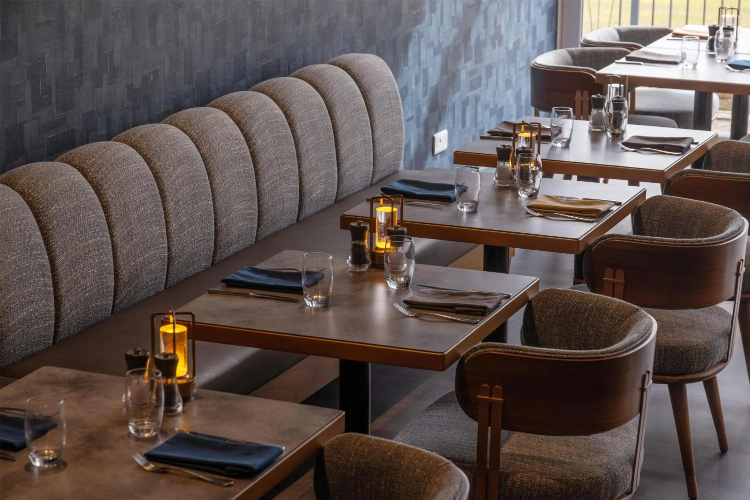 Restaurant/places to eat in Best Western Plus Centurion Hotel