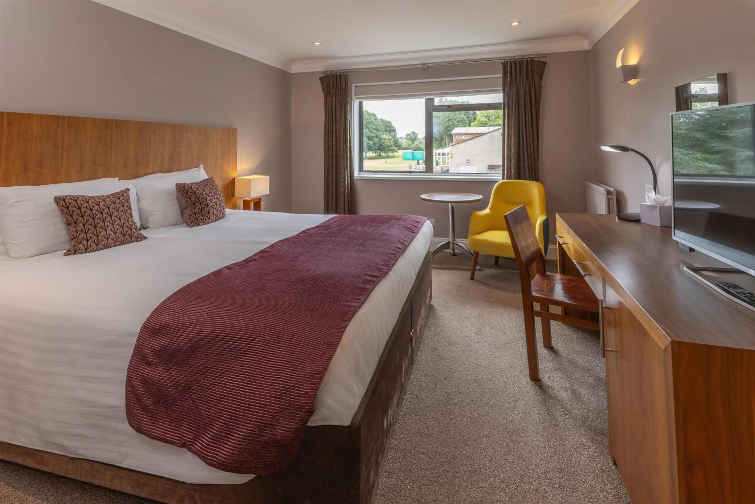 Bedroom, Bed in Best Western Plus Centurion Hotel