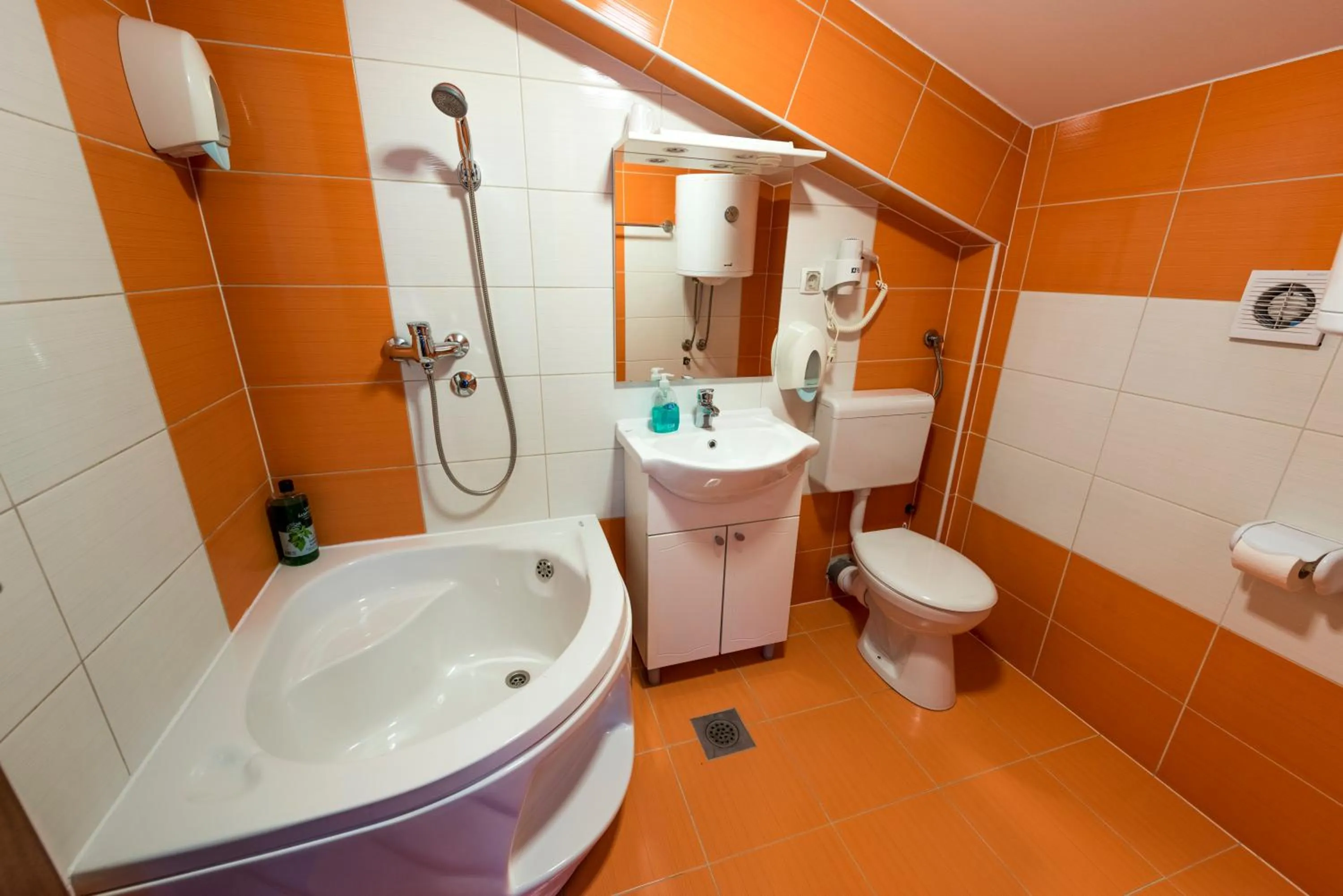 Toilet in Hotel Oasis