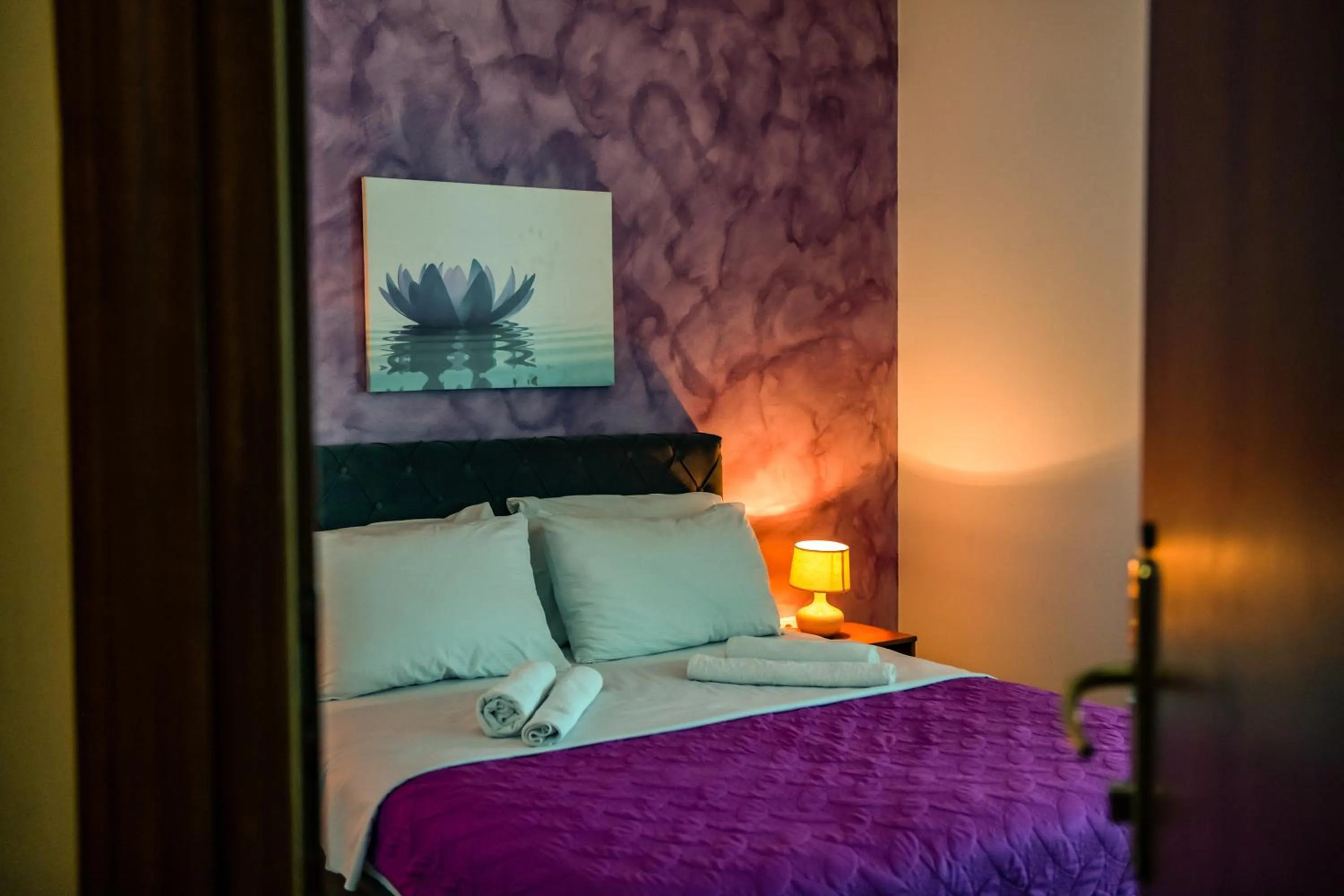 Photo of the whole room, Bed in Hotel Oasis