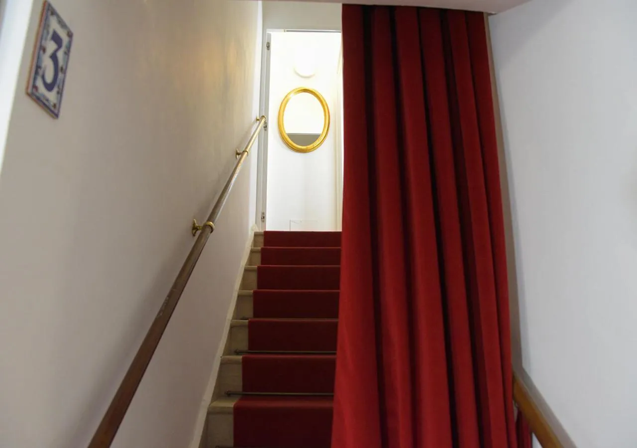 Decorative detail in Farnese 48