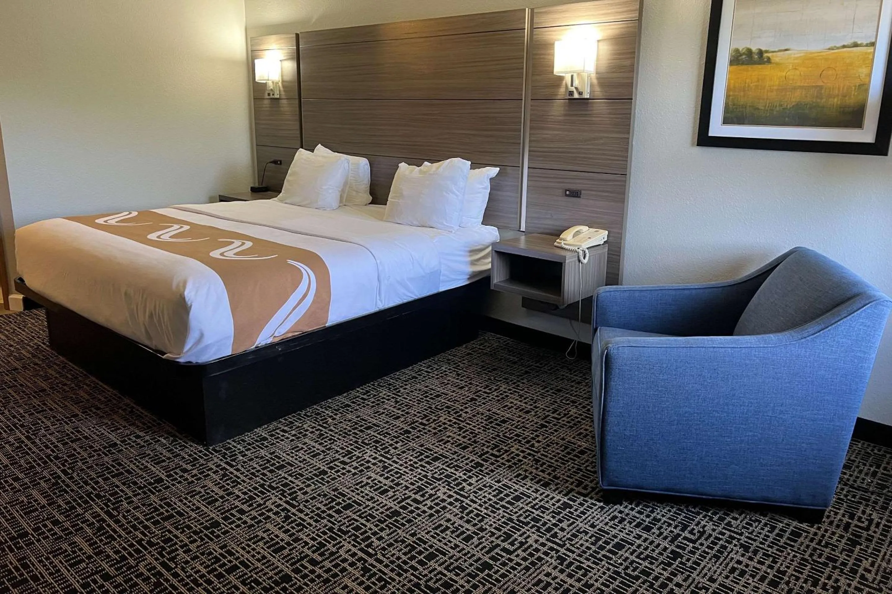 Bedroom, Bed in Quality Inn & Suites Red Wing