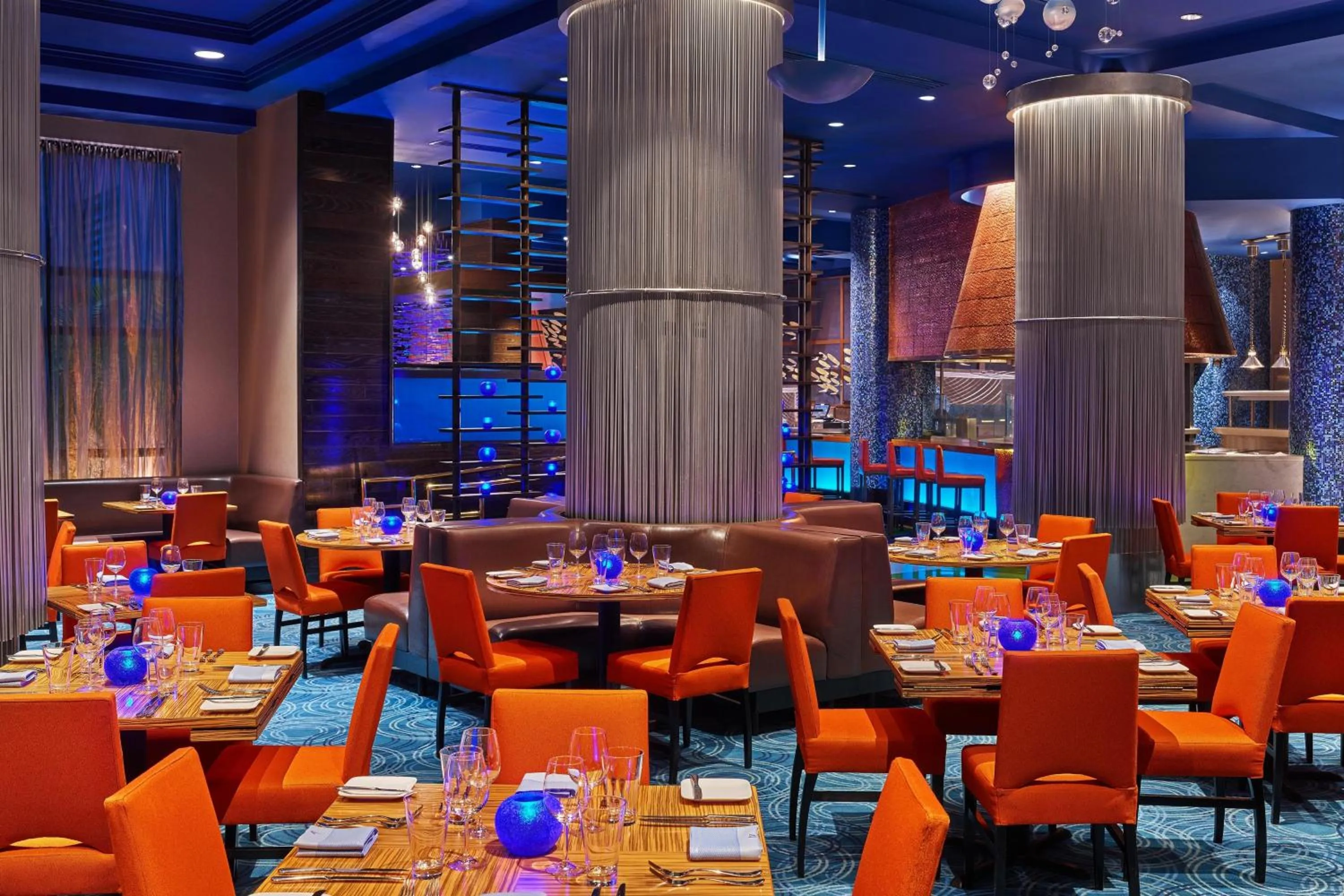 Restaurant/places to eat in Walt Disney World Dolphin