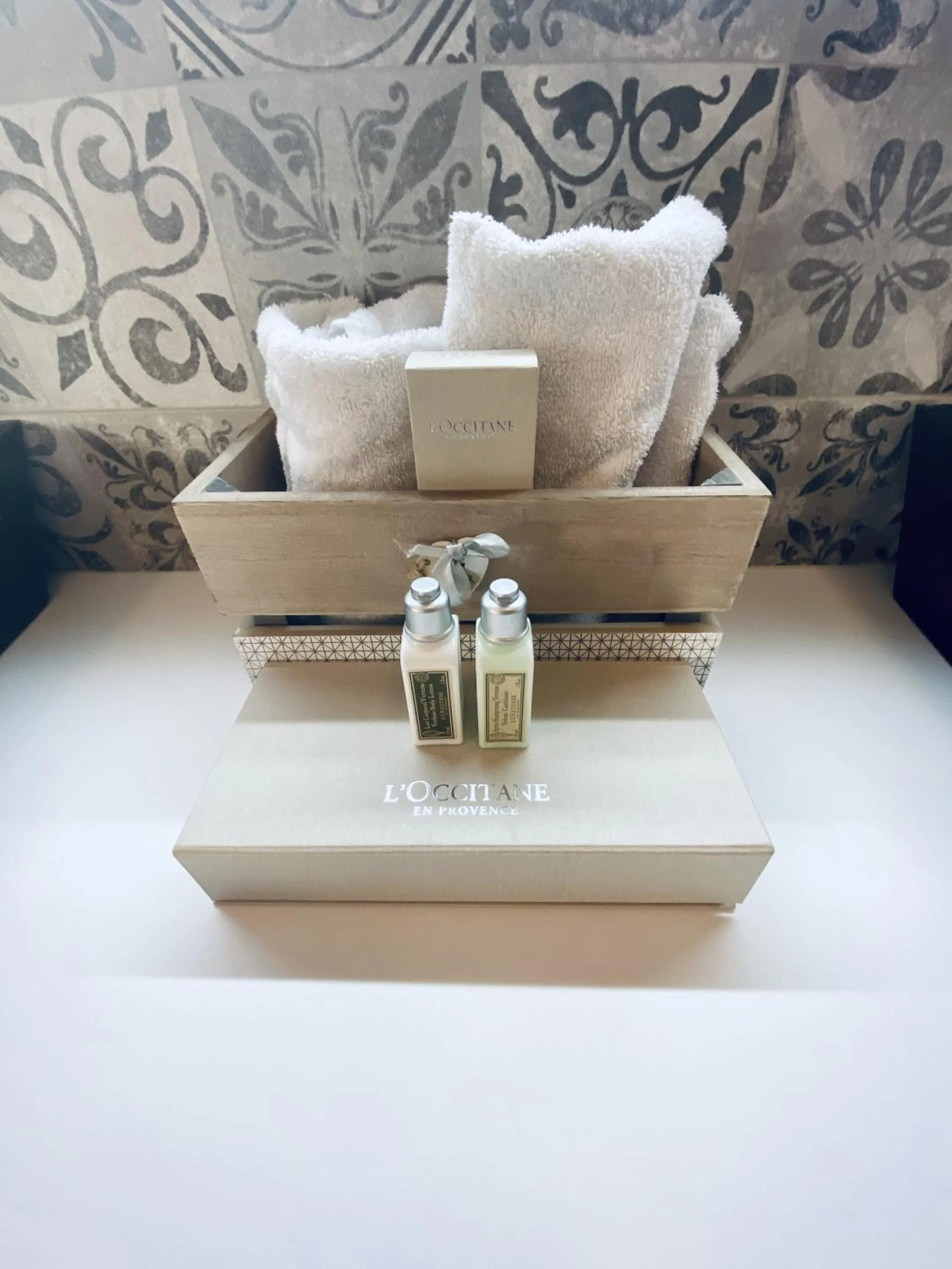 Bedroom in Hostellerie de la fontaine