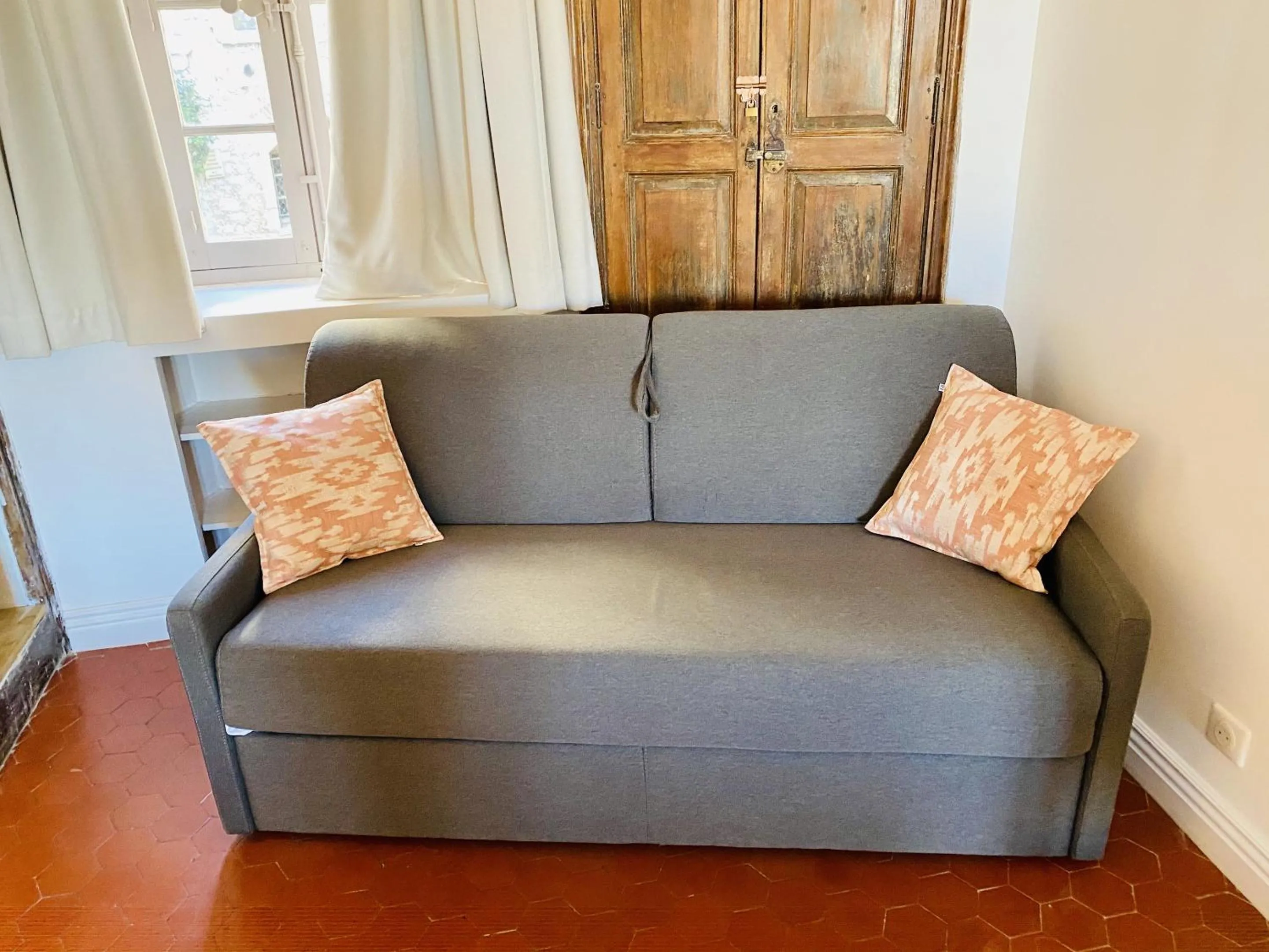 Bedroom in Hostellerie de la fontaine