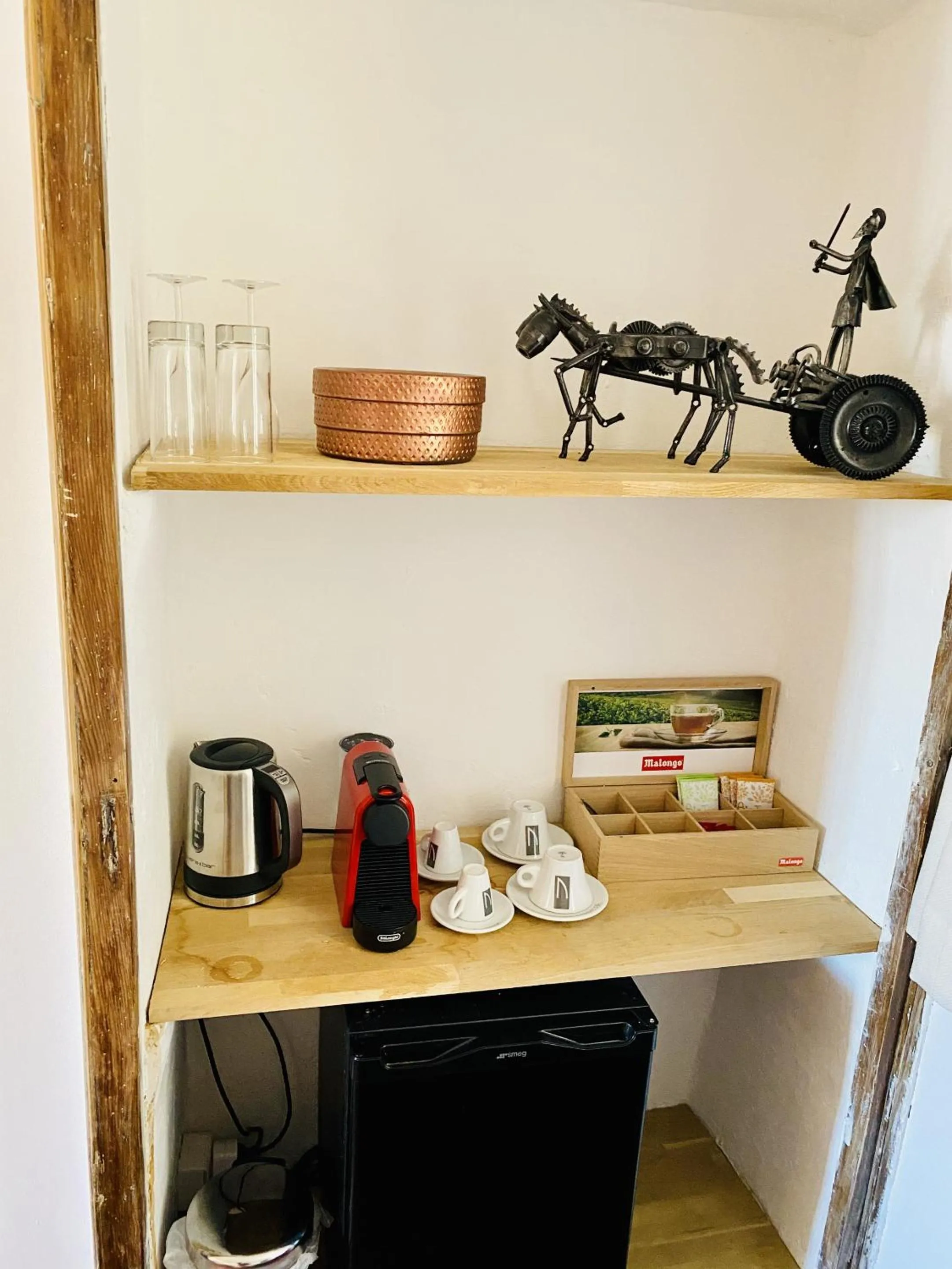 Bedroom in Hostellerie de la fontaine