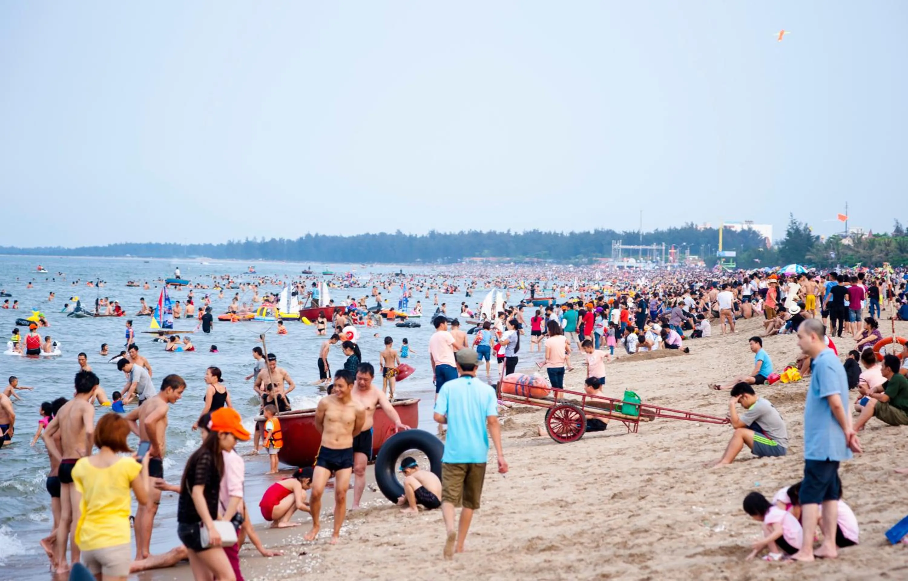 Beach in Thanh Tu Hotel