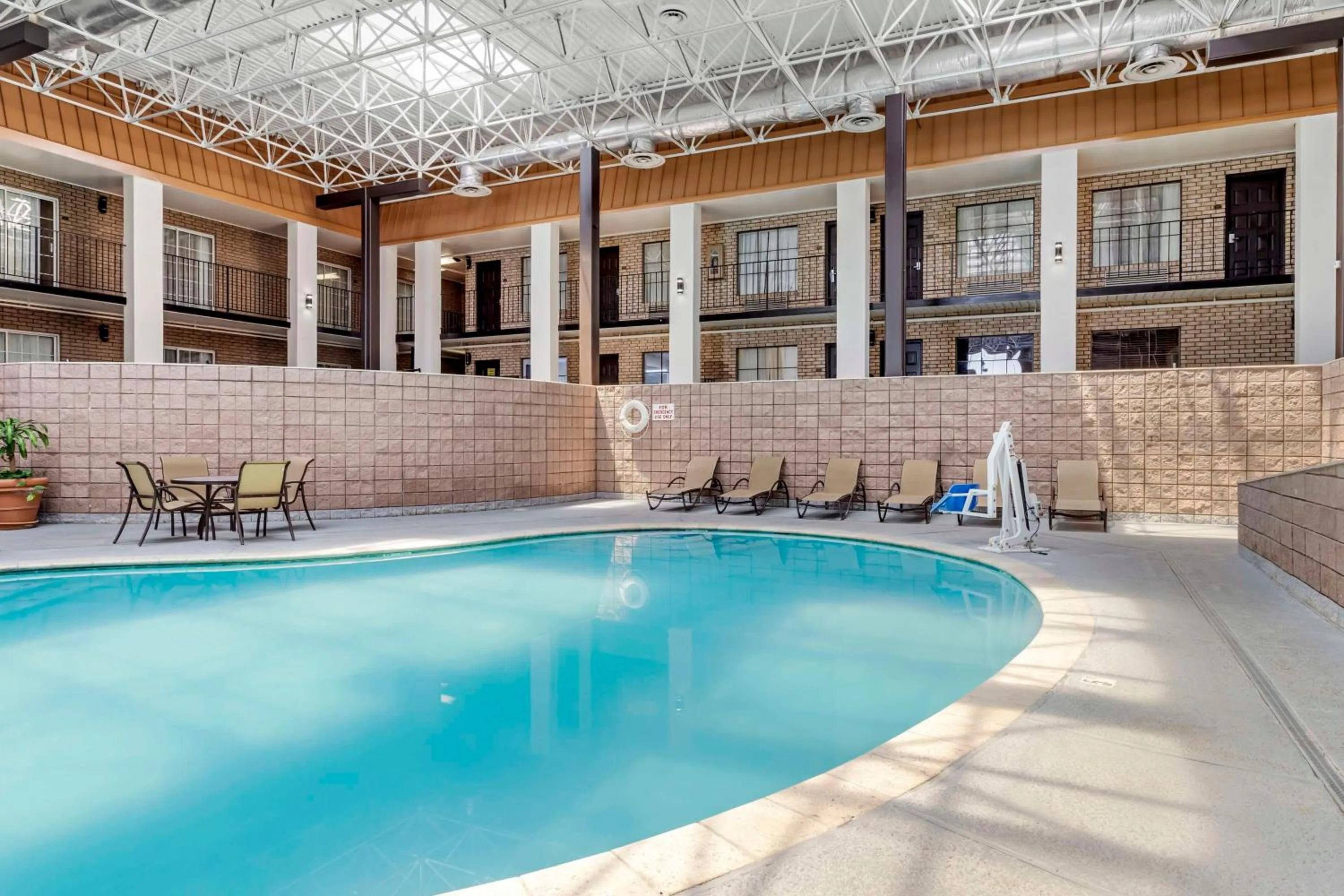 Pool view in Best Western of Alexandria Inn & Suites & Conference Center