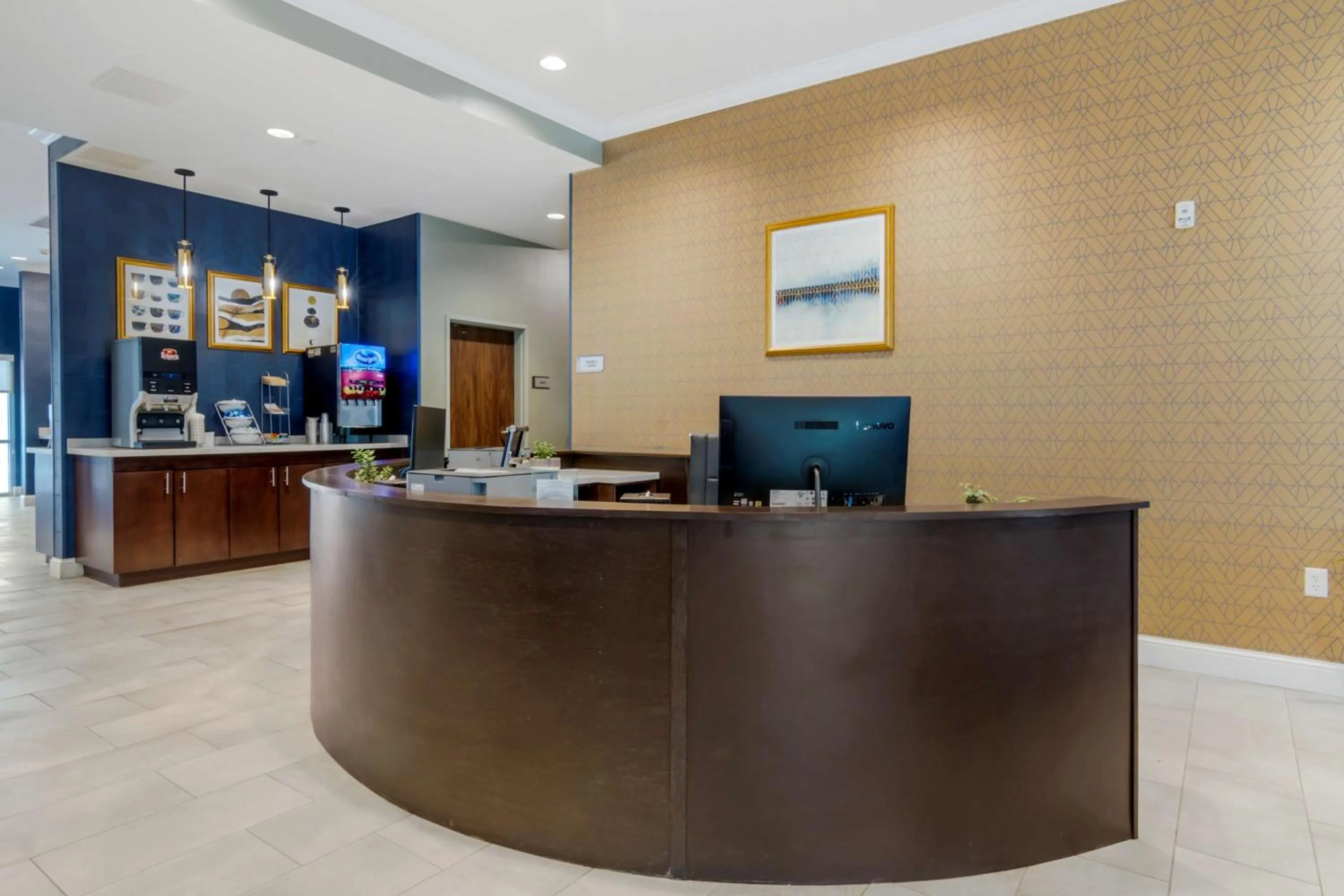 Lobby or reception in Best Western Plus St. Louis Airport Hotel