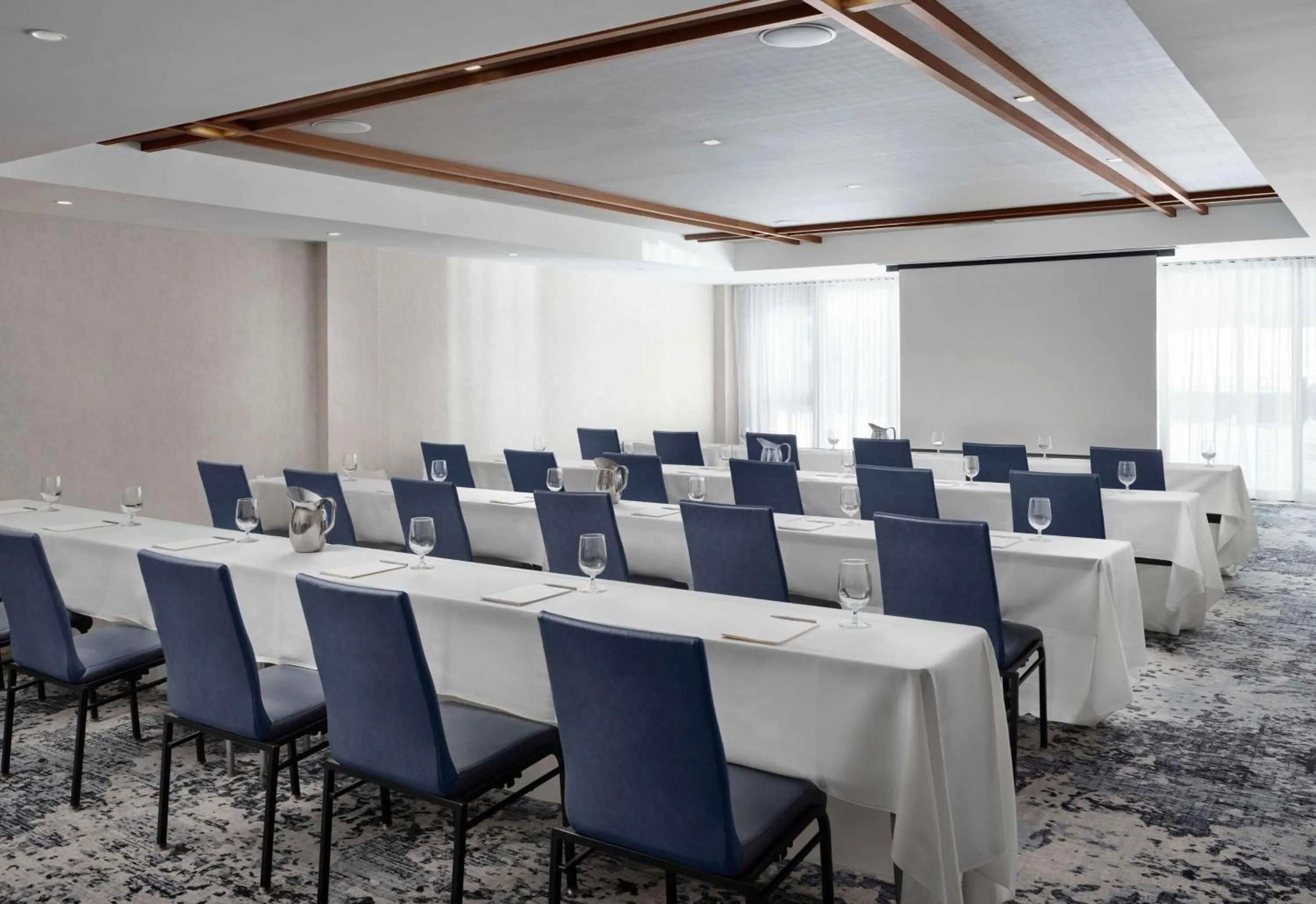 Meeting/conference room in Hotel Alpenrock Breckenridge, Curio Collection by Hilton