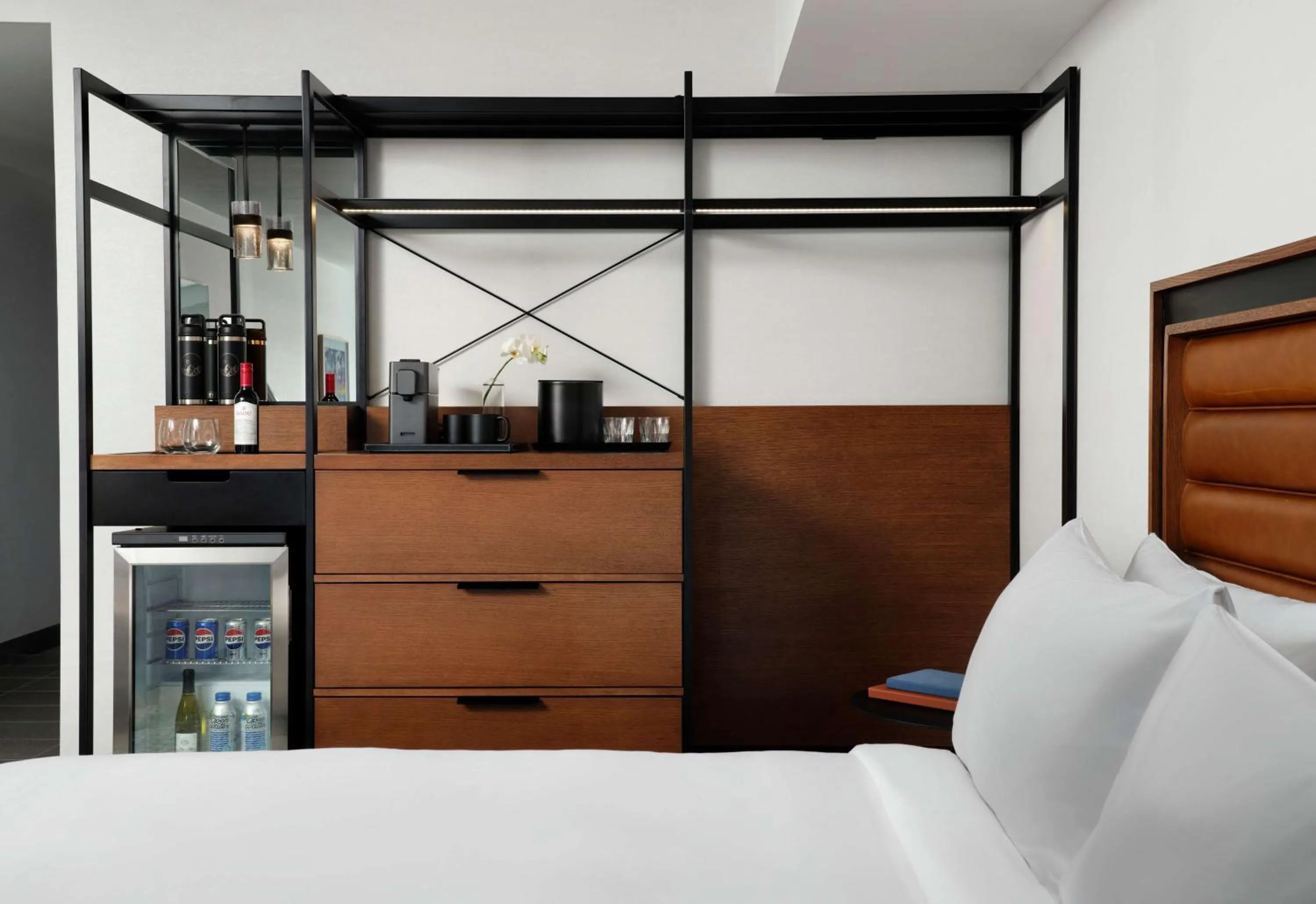 Bed in Hotel Alpenrock Breckenridge, Curio Collection by Hilton