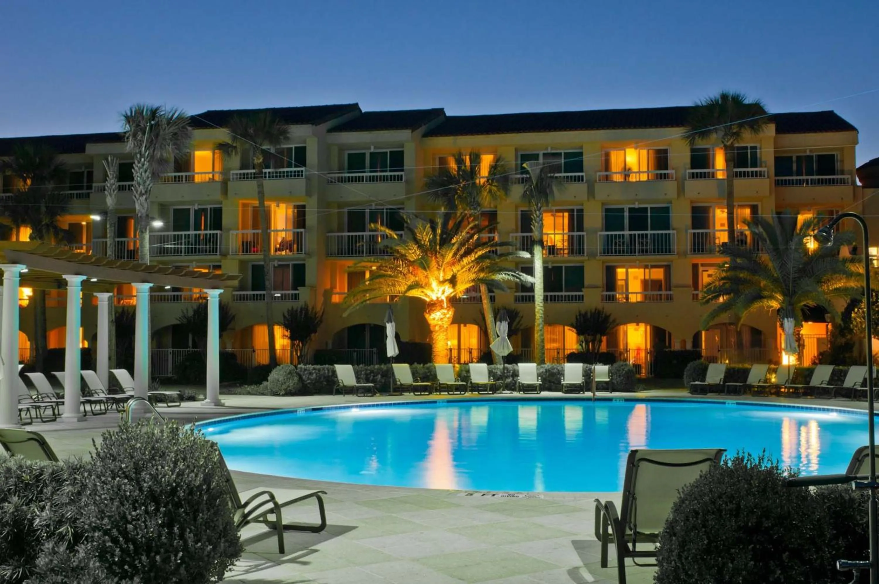 Facade/entrance in The King and Prince Beach & Golf Resort