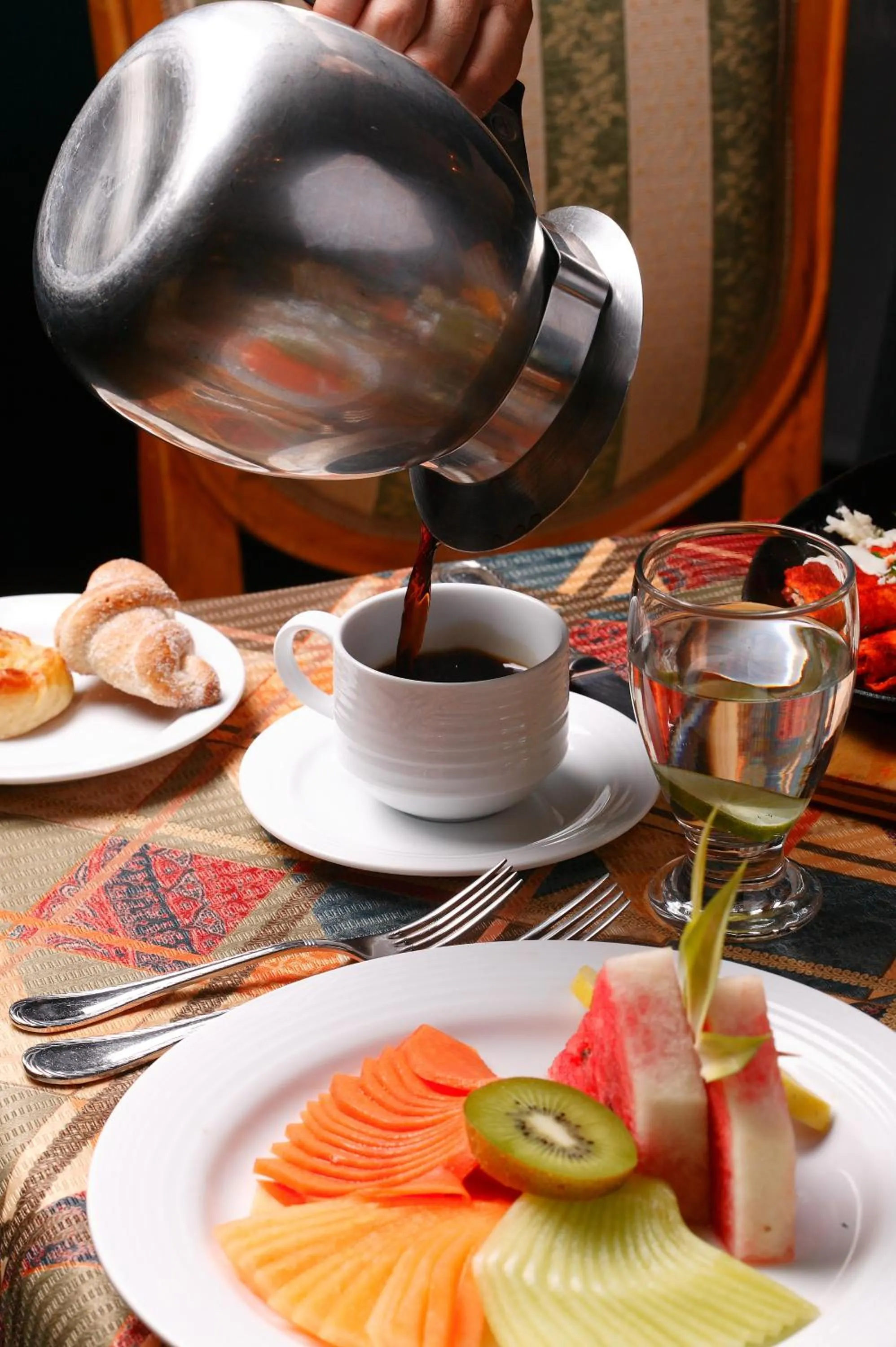 Food and drinks in Hotel Meson de Jobito