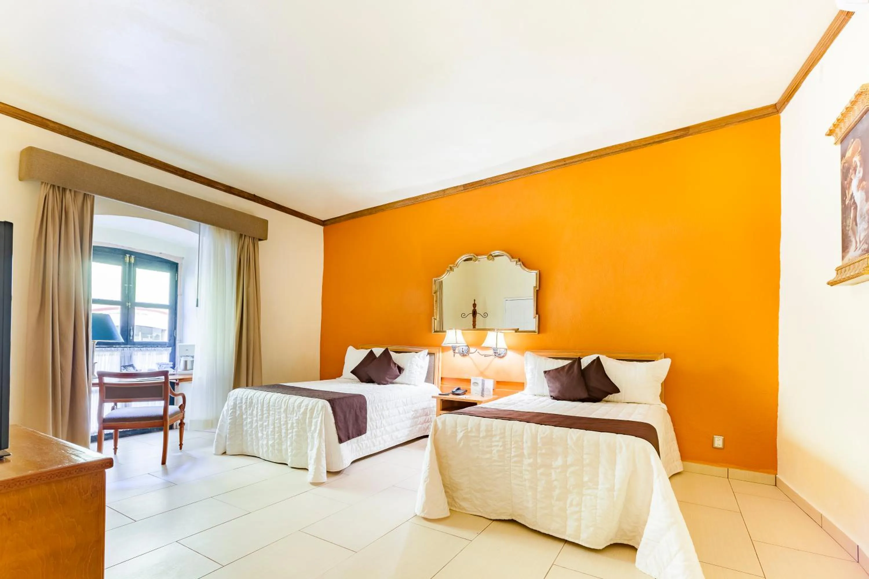 Photo of the whole room, Bed in Hotel Meson de Jobito