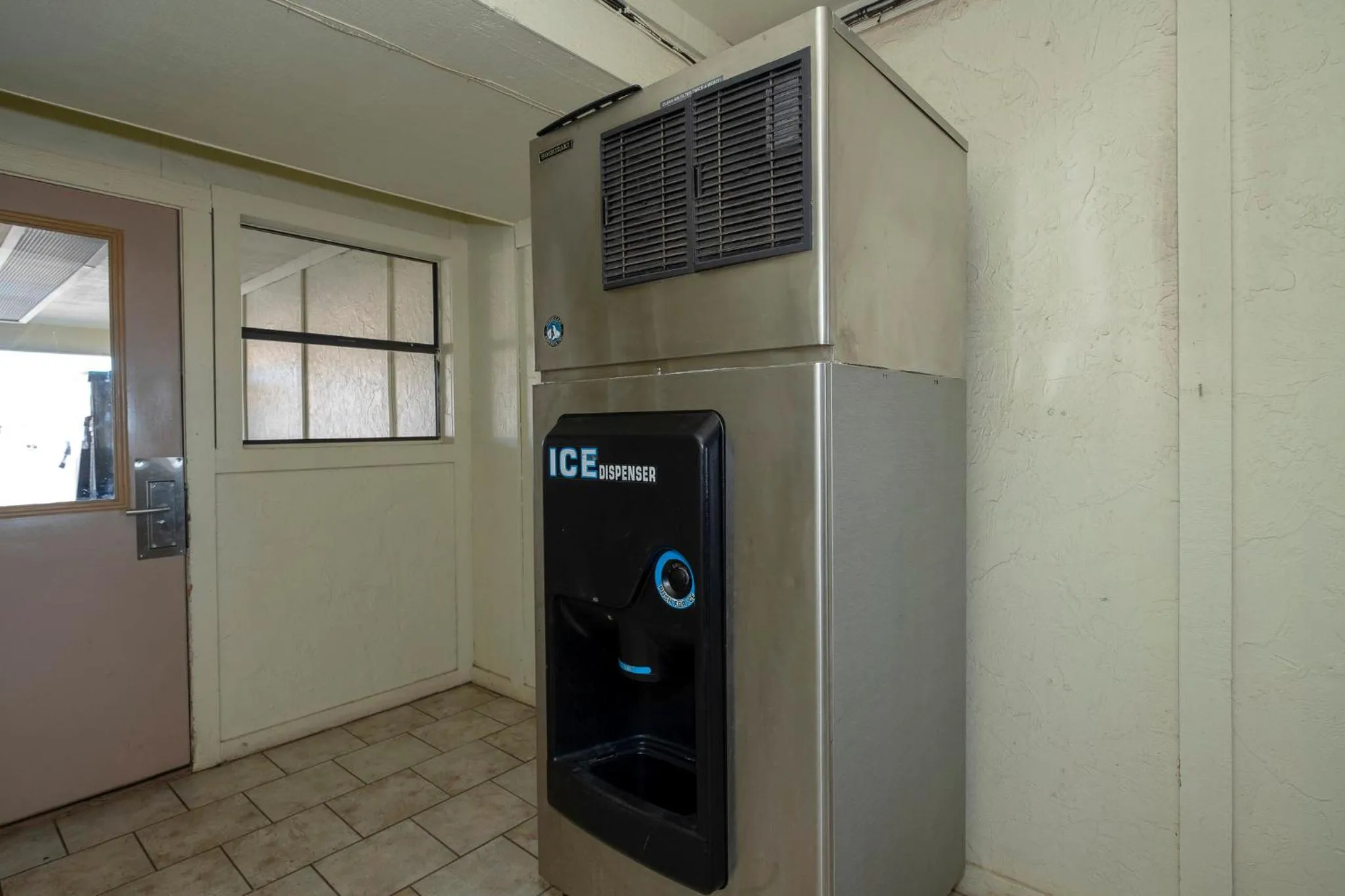 Other in Red Roof Inn Childress