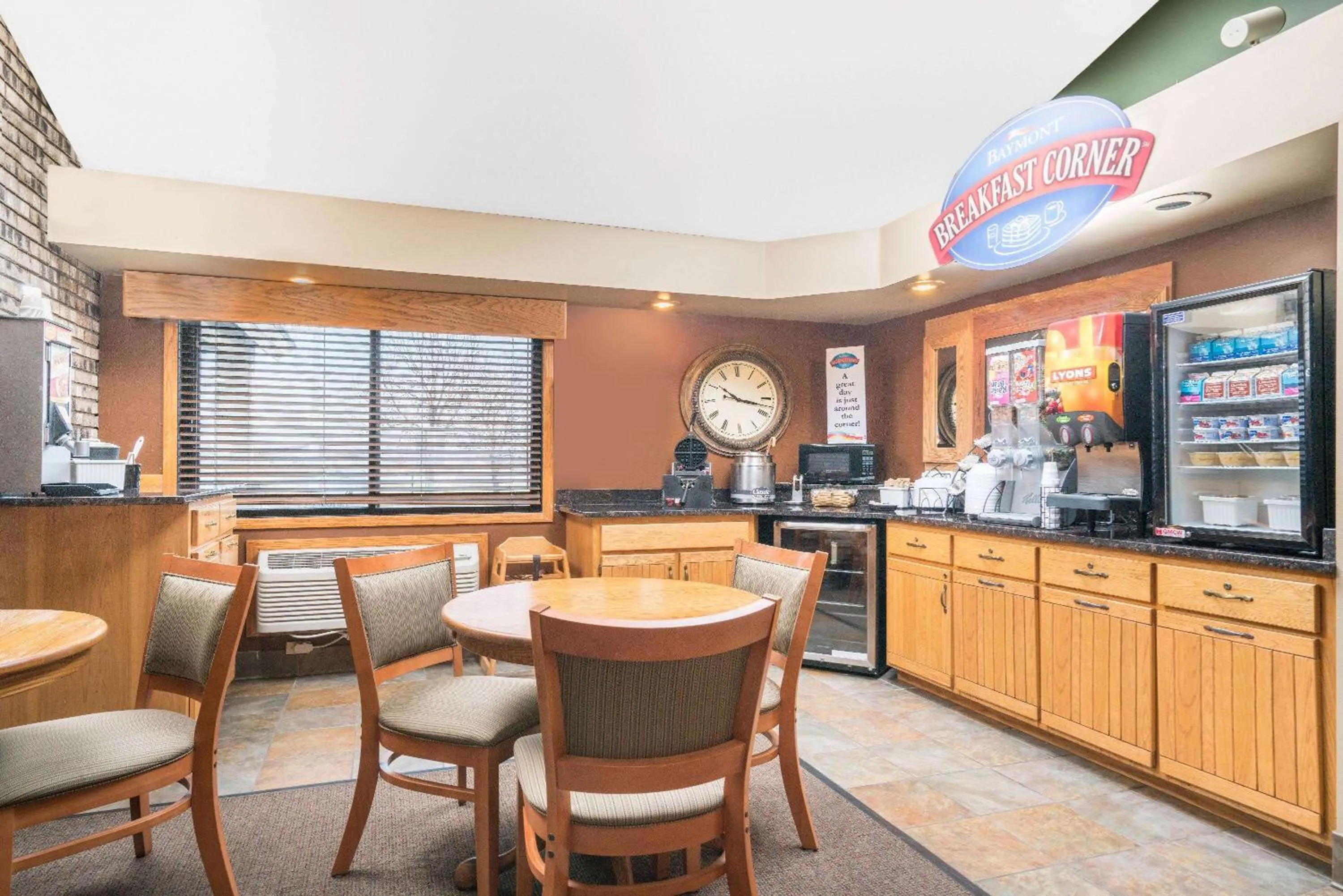 Breakfast in Baymont by Wyndham Kasson Rochester Area