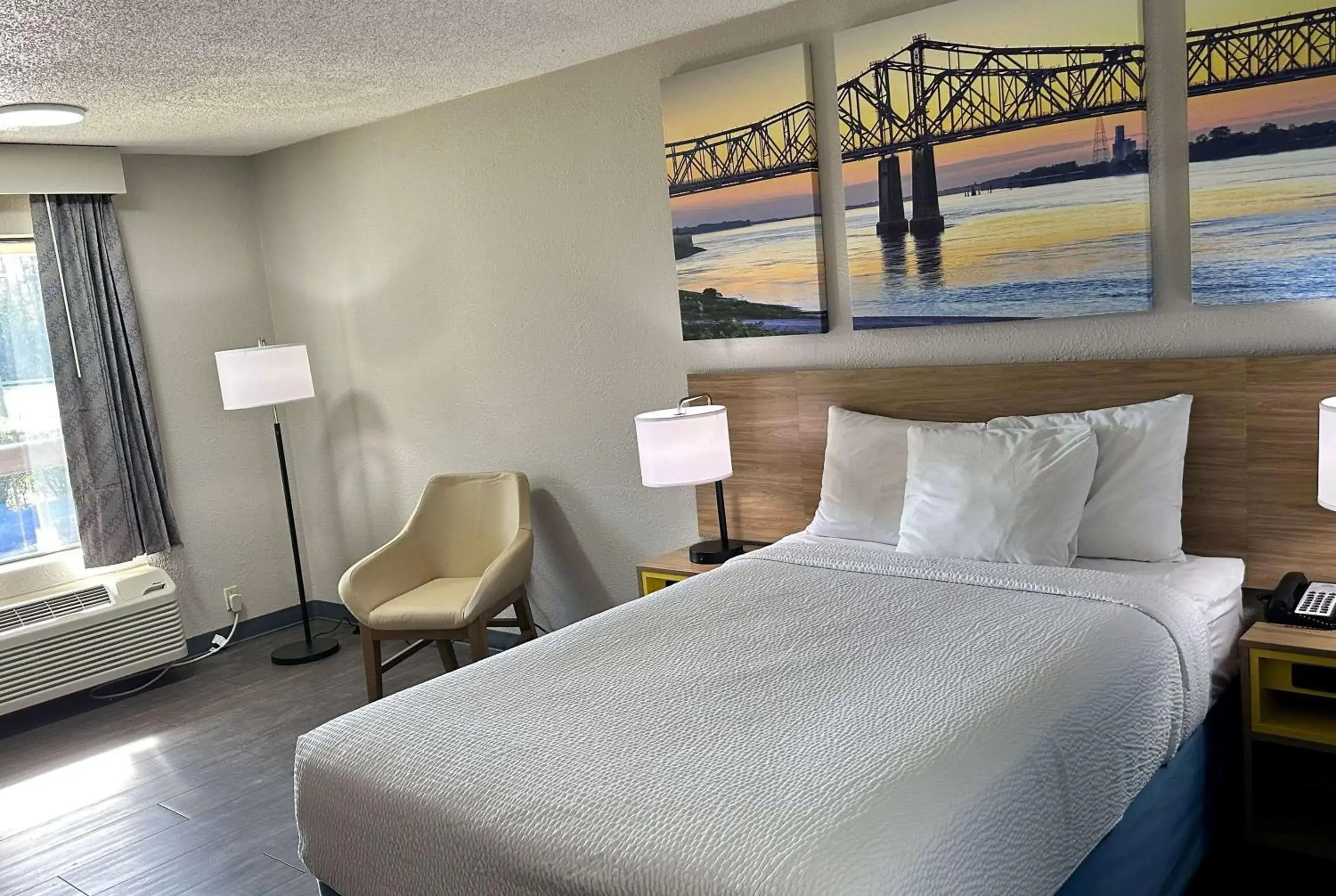 Standard Double Room - Non-Smoking in Days Inn by Wyndham Columbia NE Fort Jackson Standard Double Room - Non-Smoking in Days Inn by Wyndham Columbia NE Fort Jackson