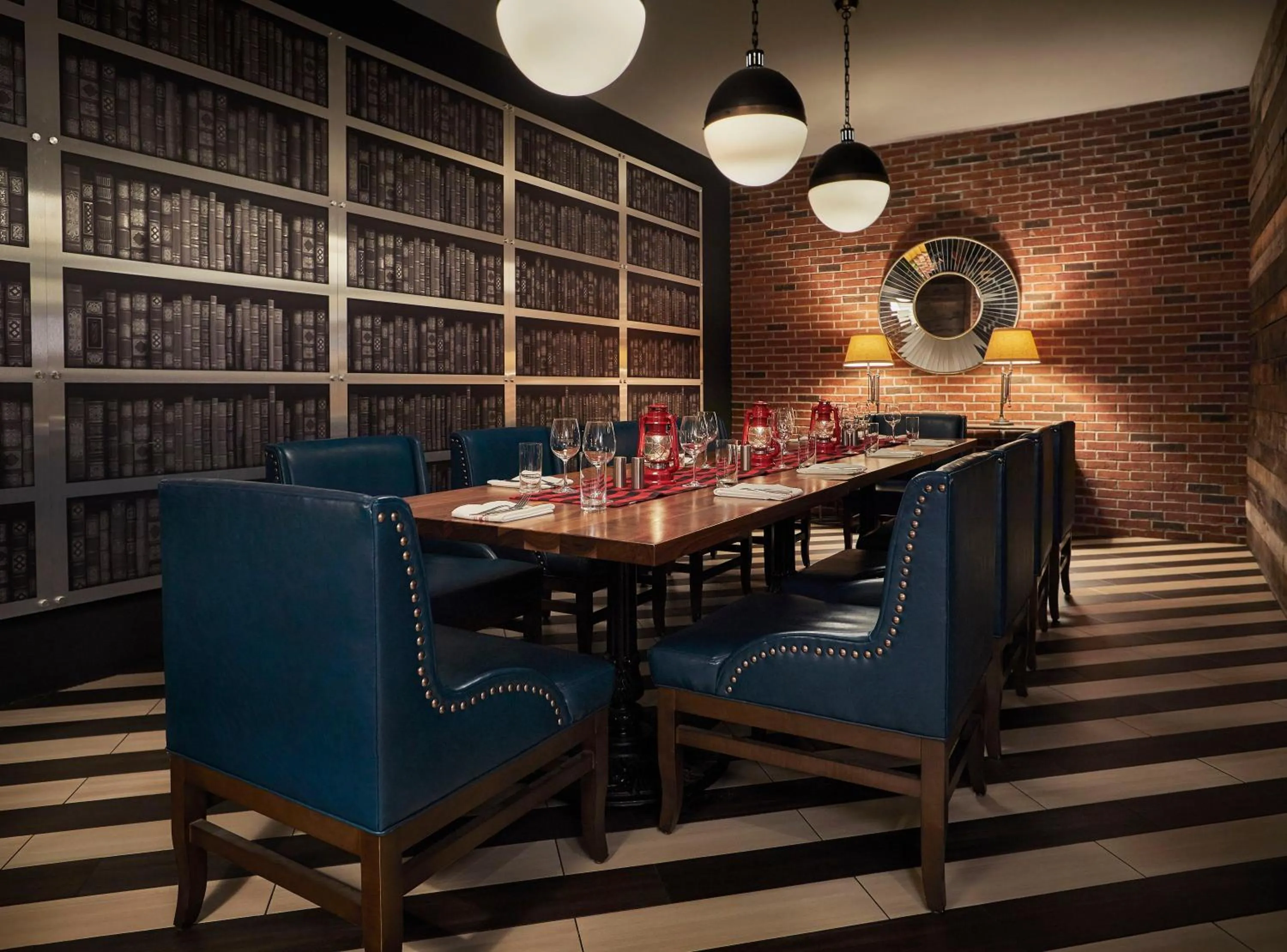 Meeting/conference room in Graduate by Hilton Minneapolis