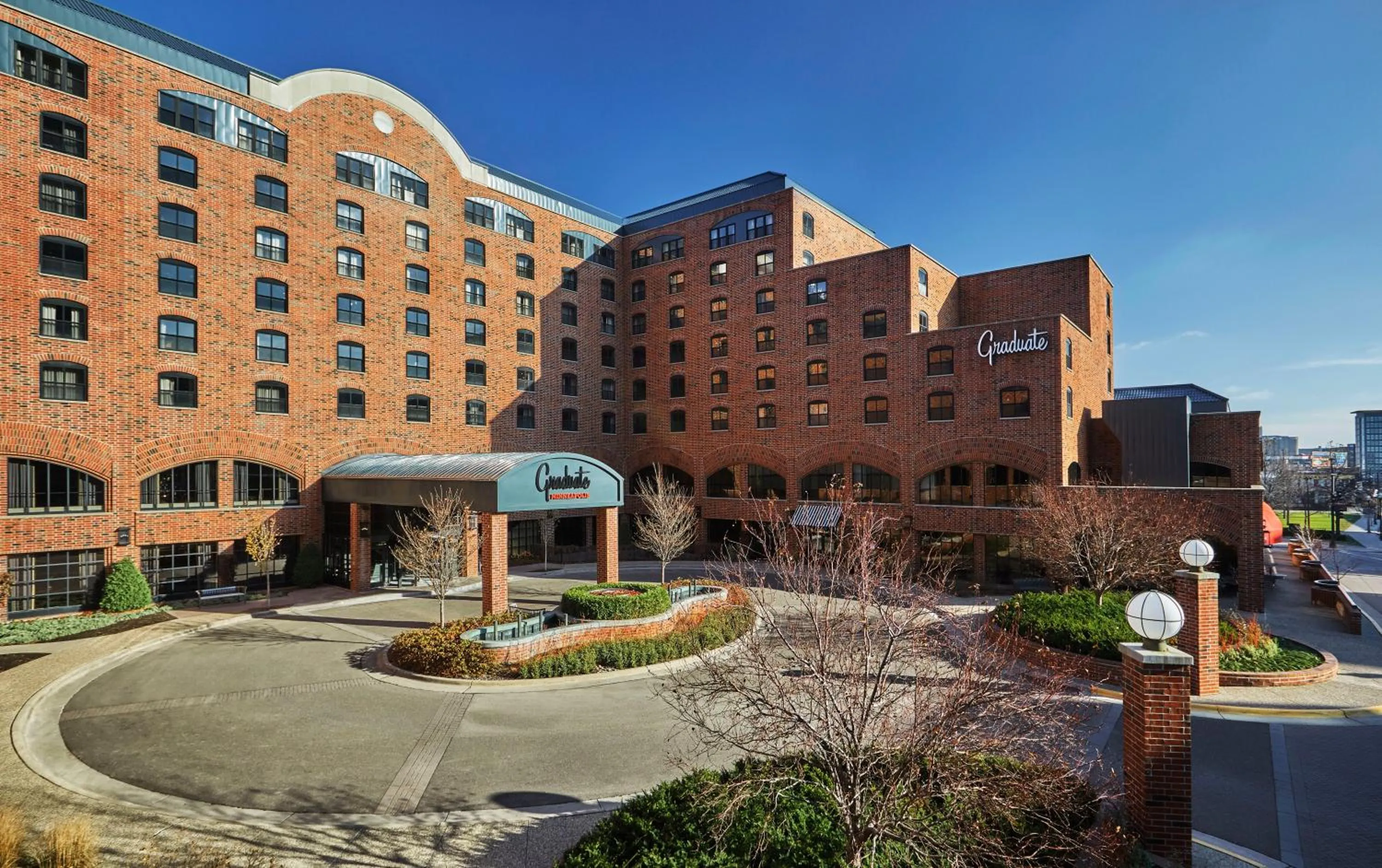 Property building in Graduate by Hilton Minneapolis