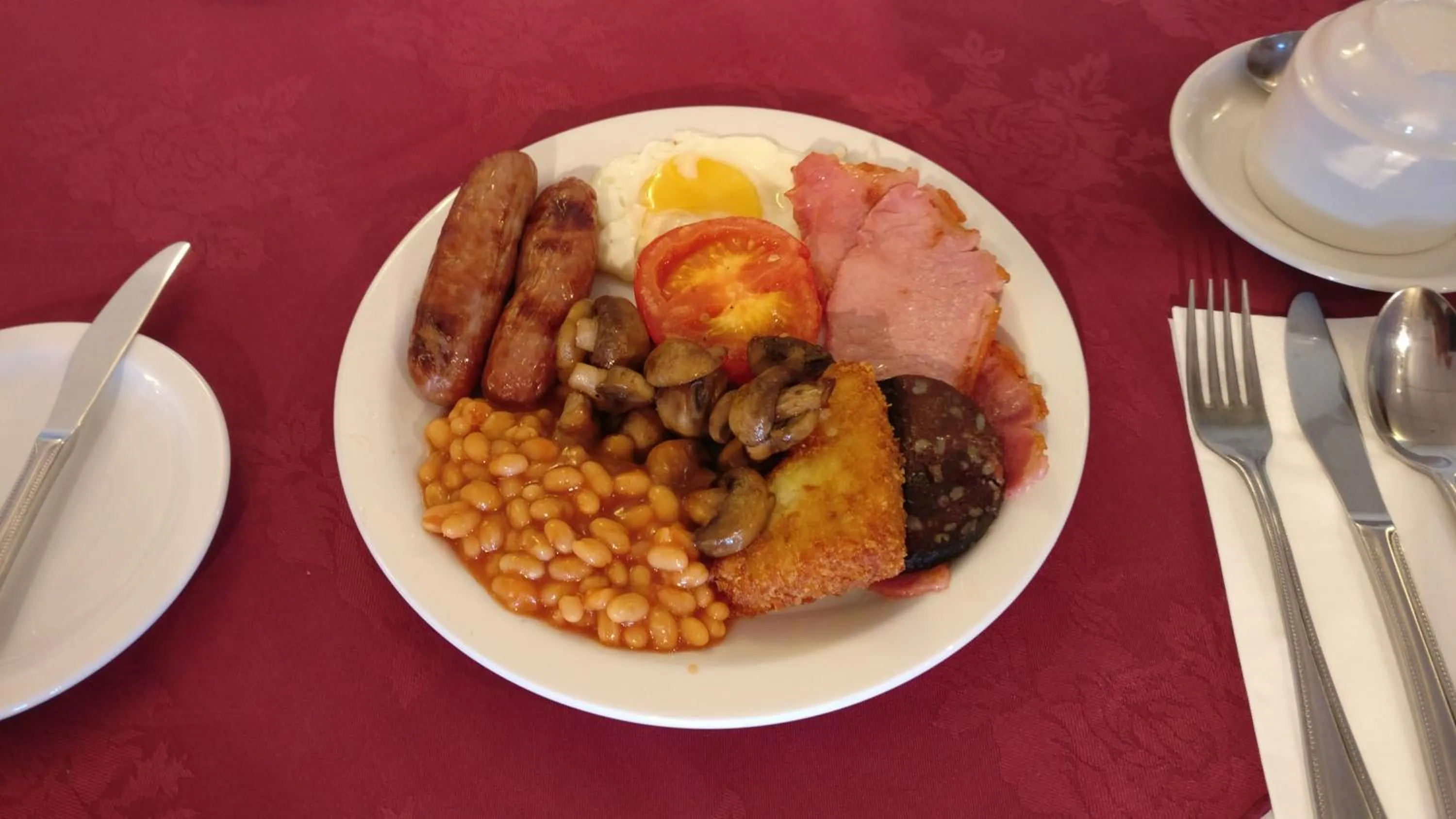 Breakfast in The Waldorf - Near Pleasure Beach & Sandcastle