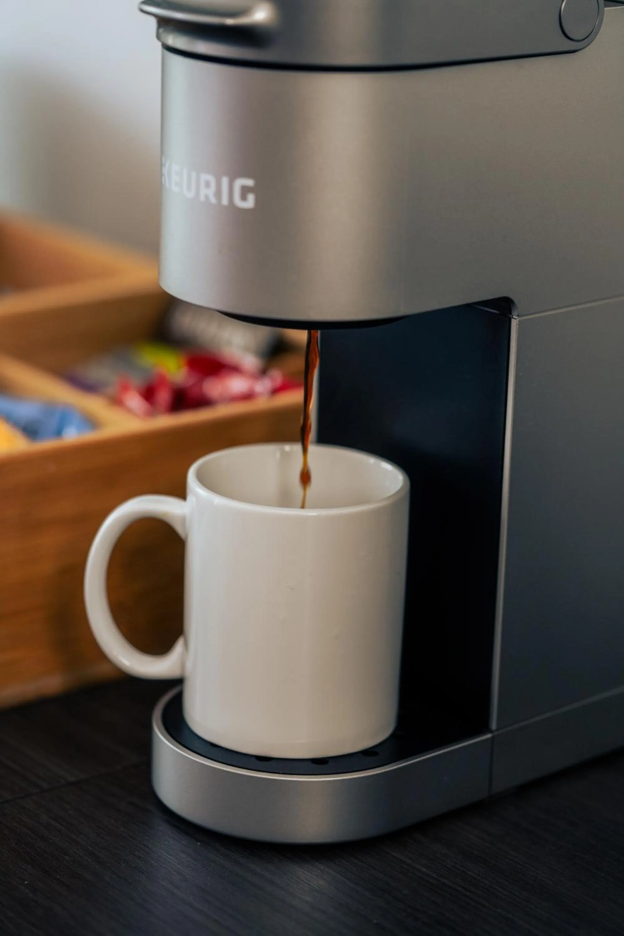 Coffee/tea facilities in Tofino Resort + Marina
