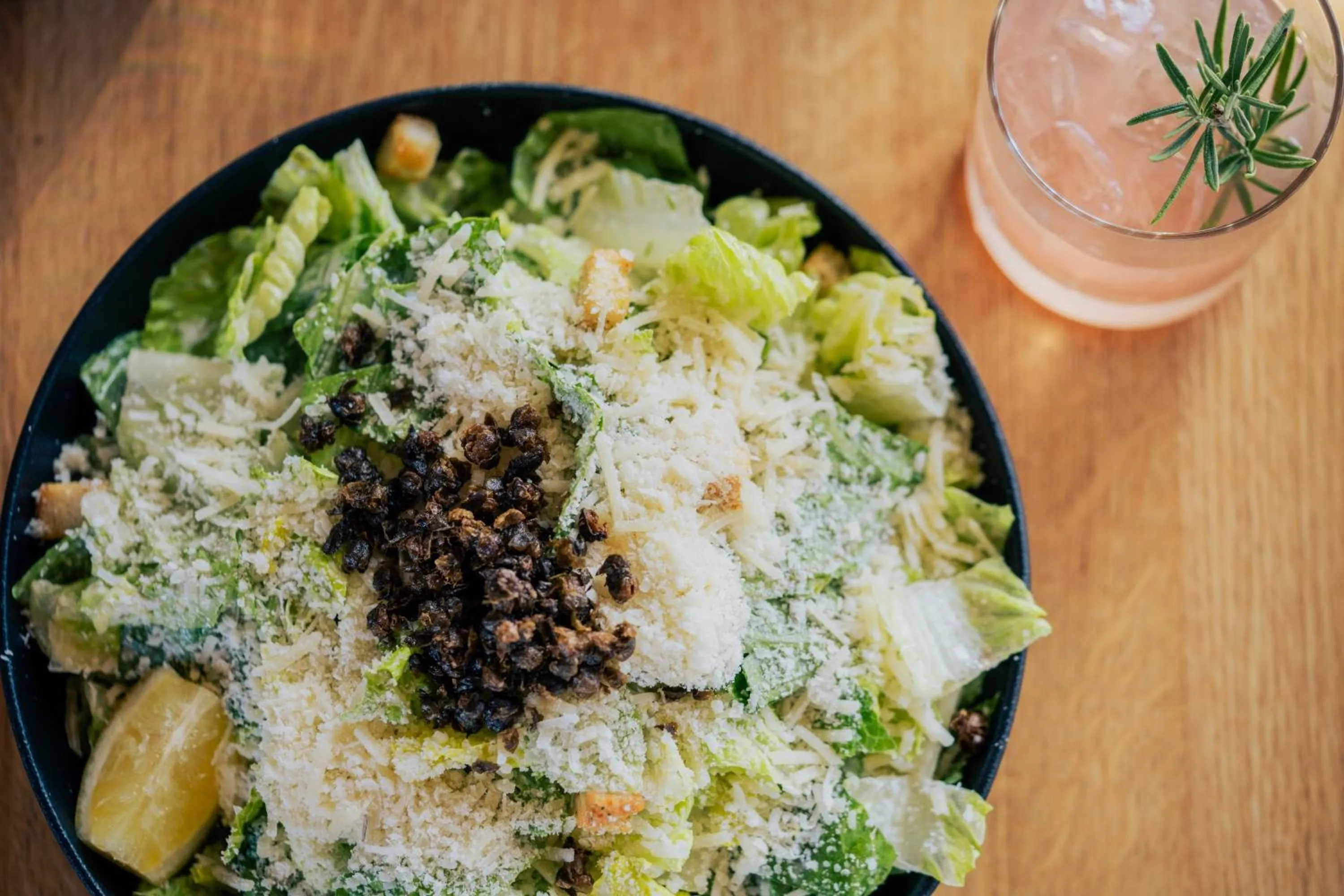 Restaurant/places to eat in Tofino Resort + Marina