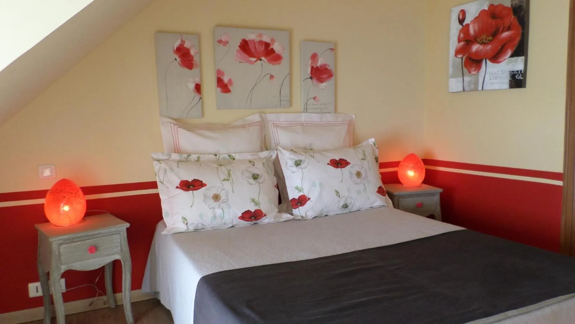 Bedroom, Bed in Chambres d'Hôtes La Rompardais