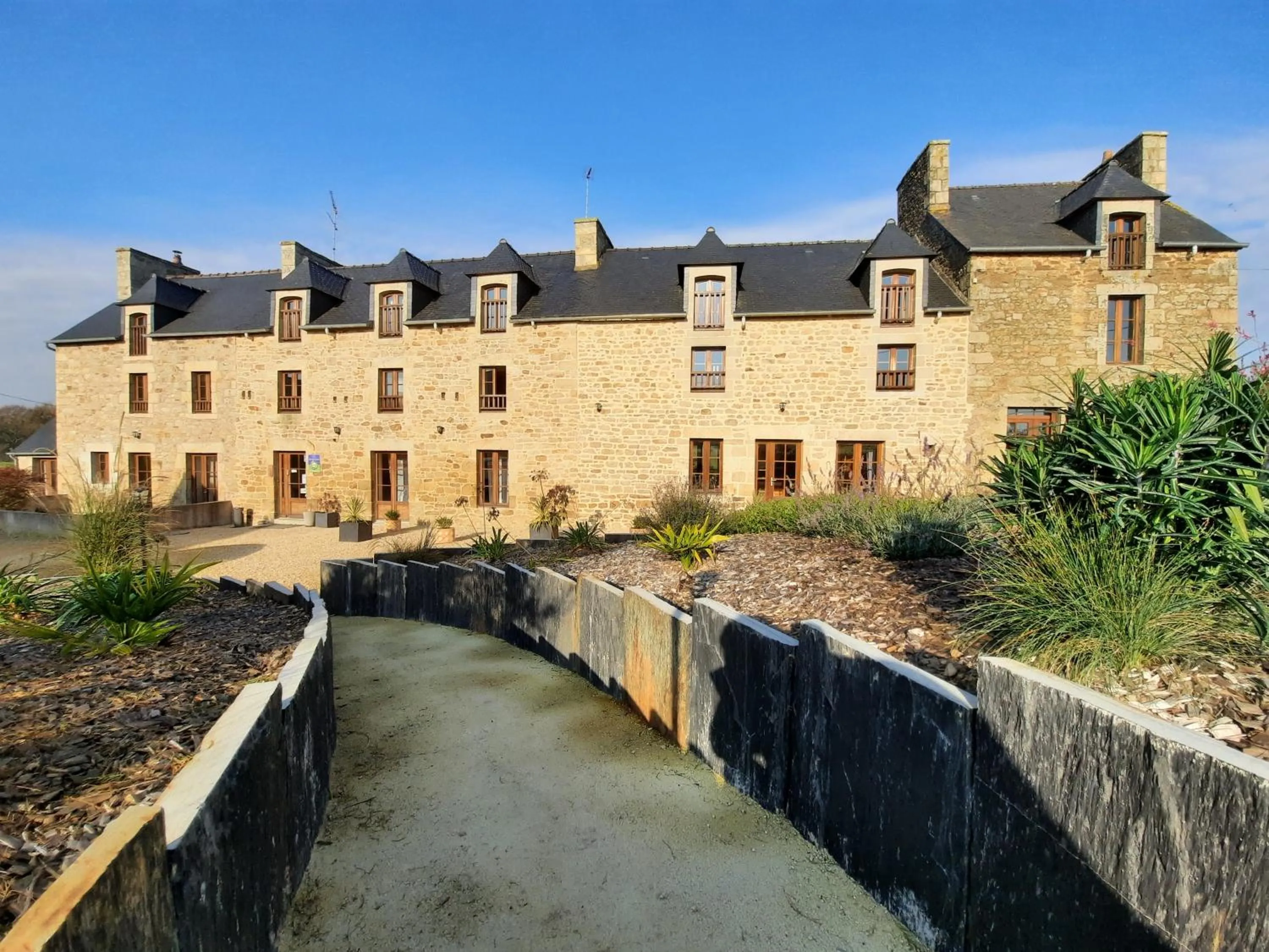 Property building in Chambres d'Hôtes La Rompardais