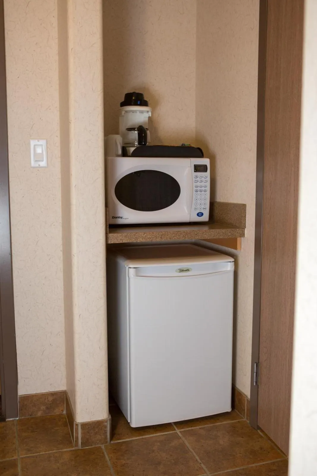 Other, Kitchen/Kitchenette in Peavine Inn & Suites