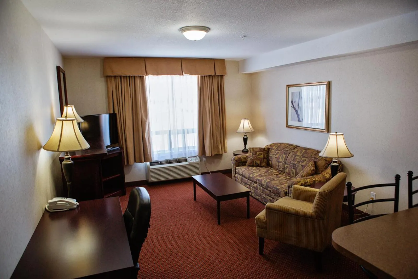 Seating Area in Peavine Inn & Suites