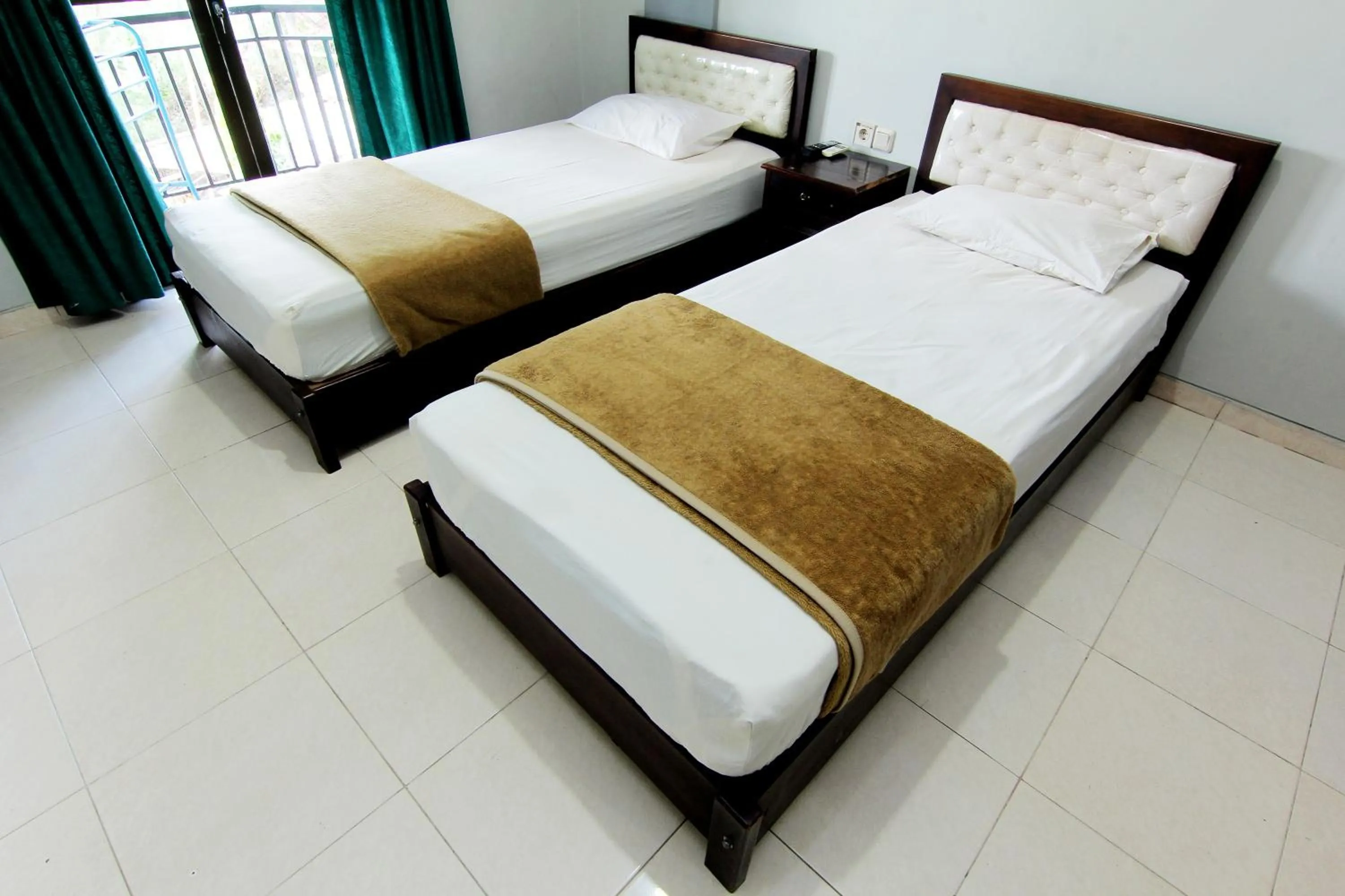 Bedroom, Bed in Hotel Bugis Asri
