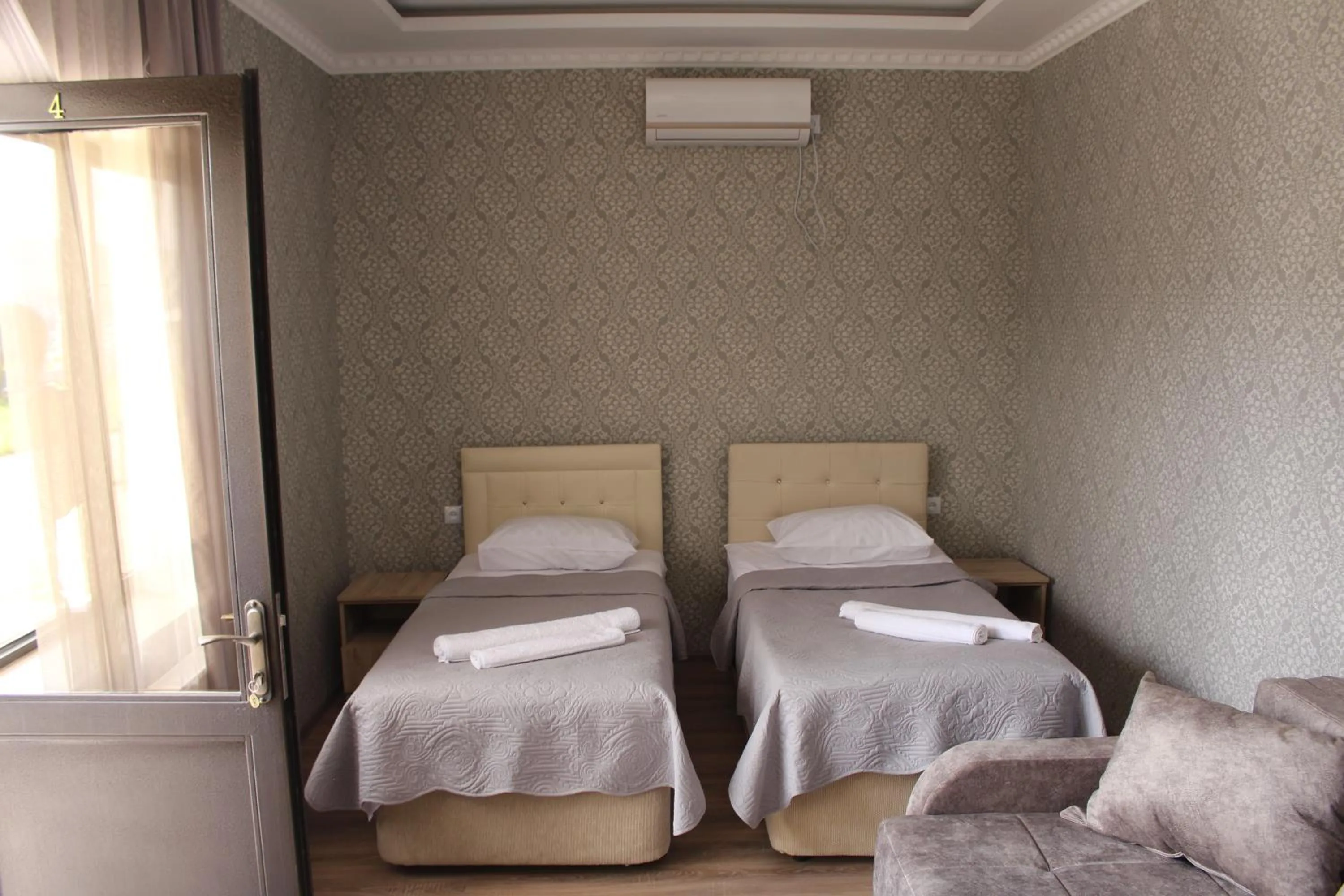 Bedroom, Bed in Hotel Rabati