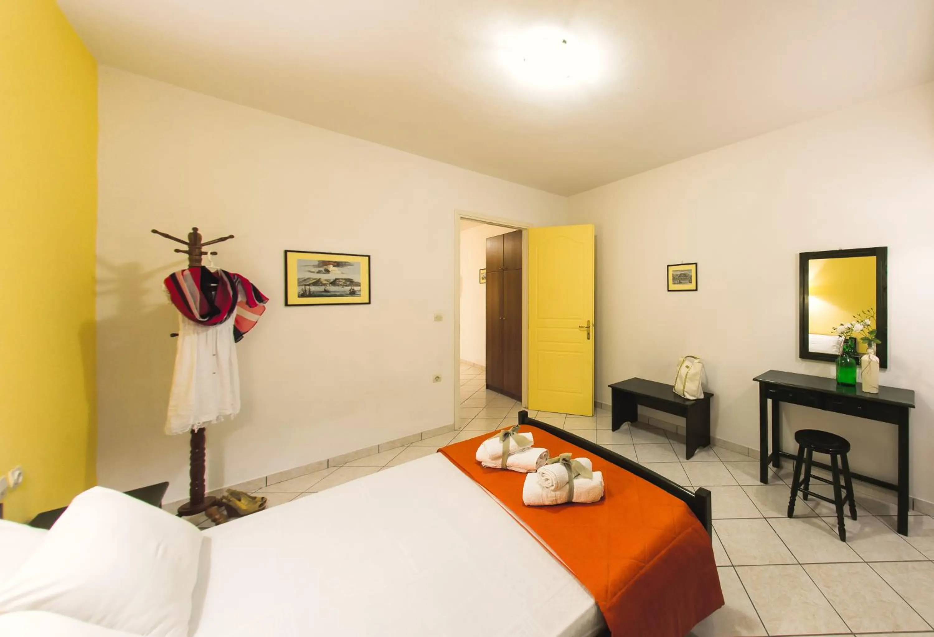 Bed in Remezzo Studios & Apartments