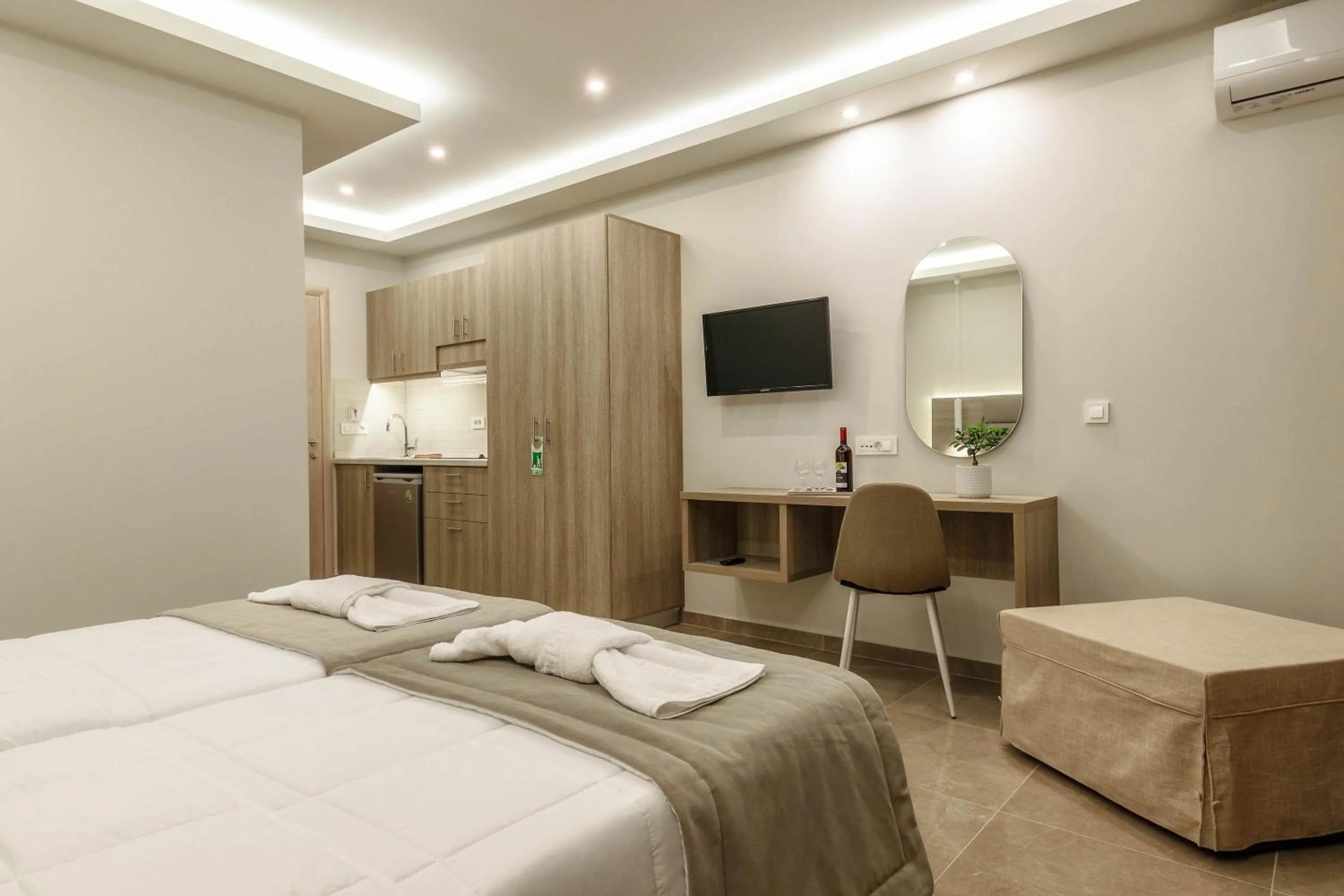 Bed in Remezzo Studios & Apartments