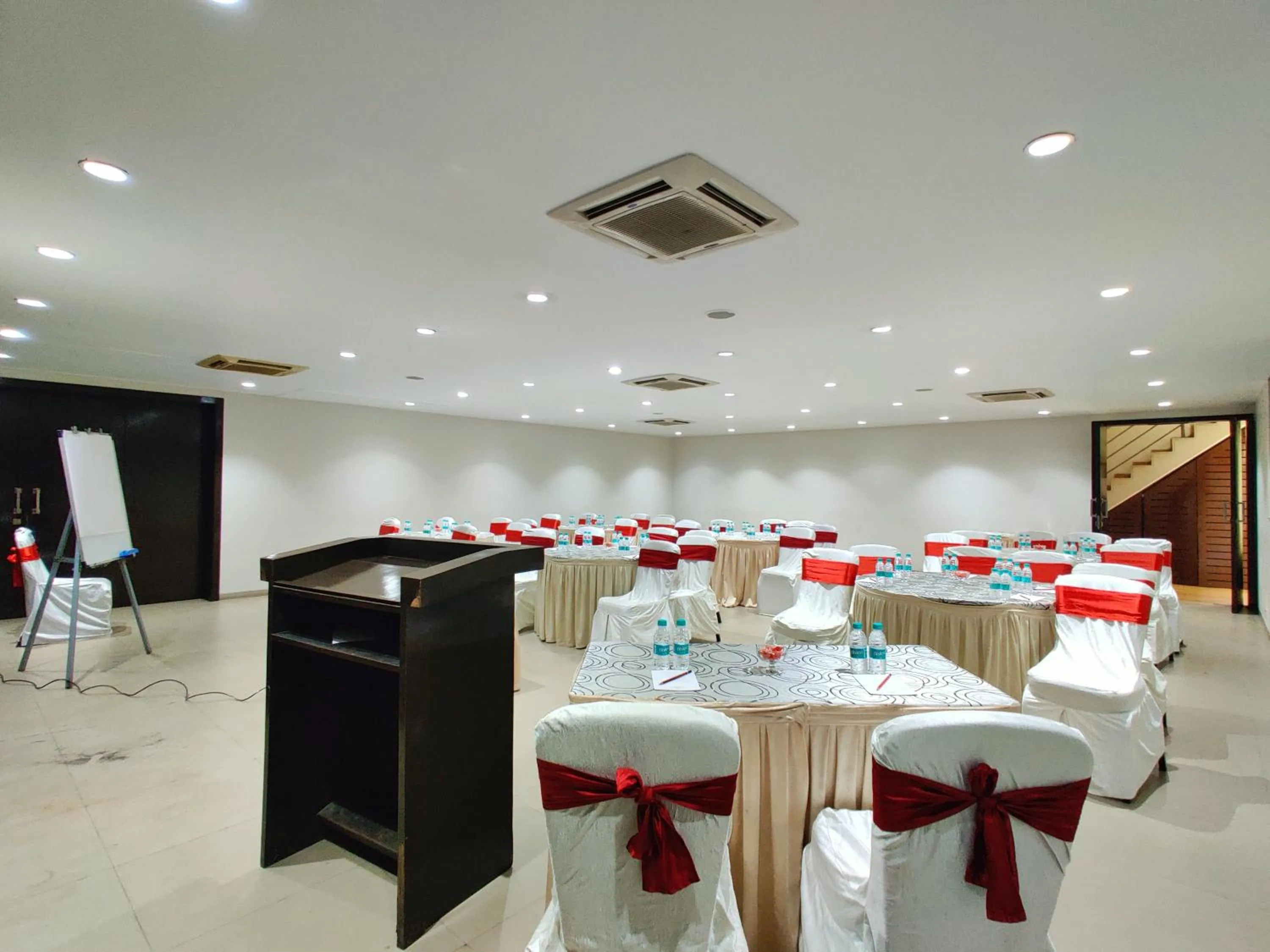 Citrus Hotel Lonavala