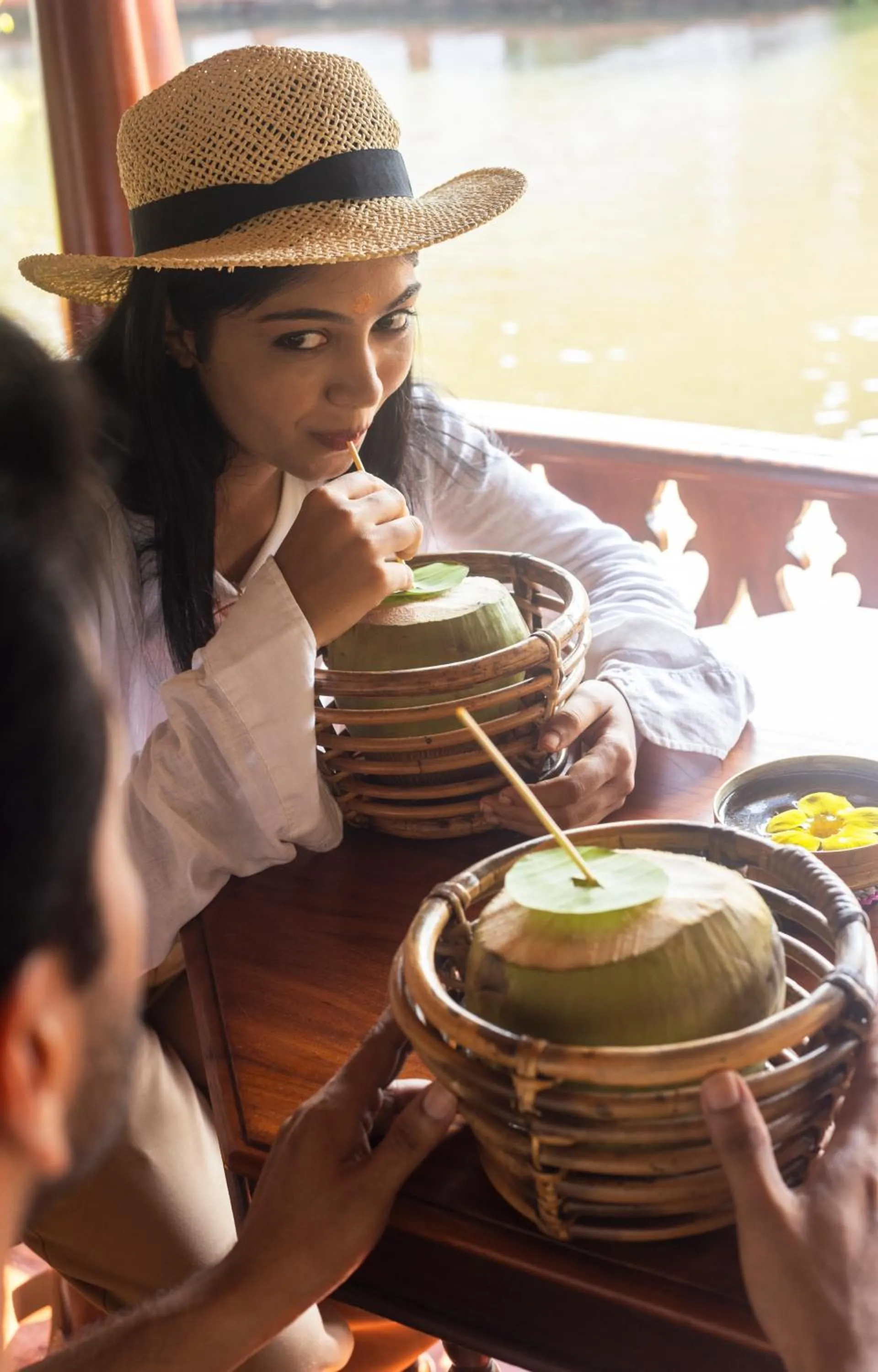 Food and drinks in Coconut Lagoon Kumarakom - A CGH Earth Experience
