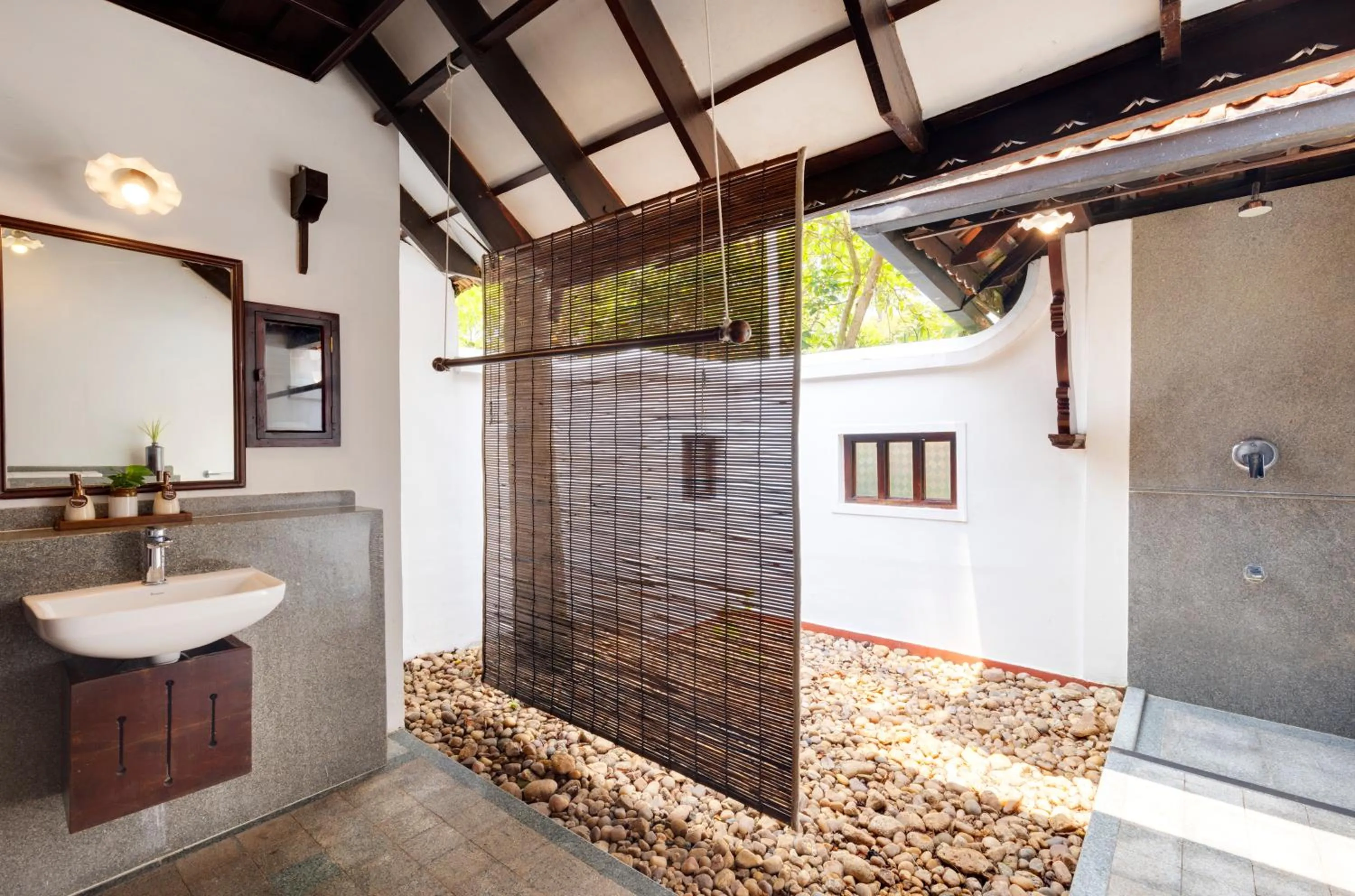 Bathroom in Coconut Lagoon Kumarakom - A CGH Earth Experience