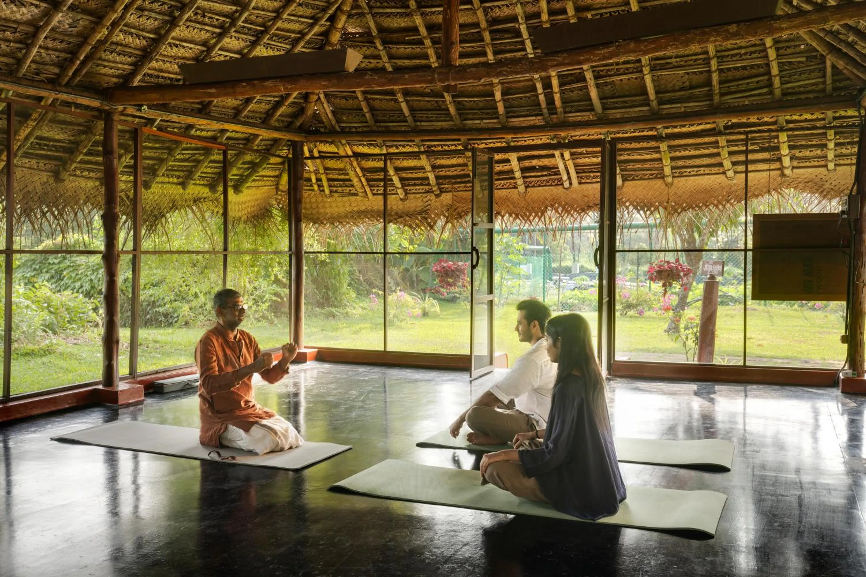Activities in Coconut Lagoon Kumarakom - A CGH Earth Experience