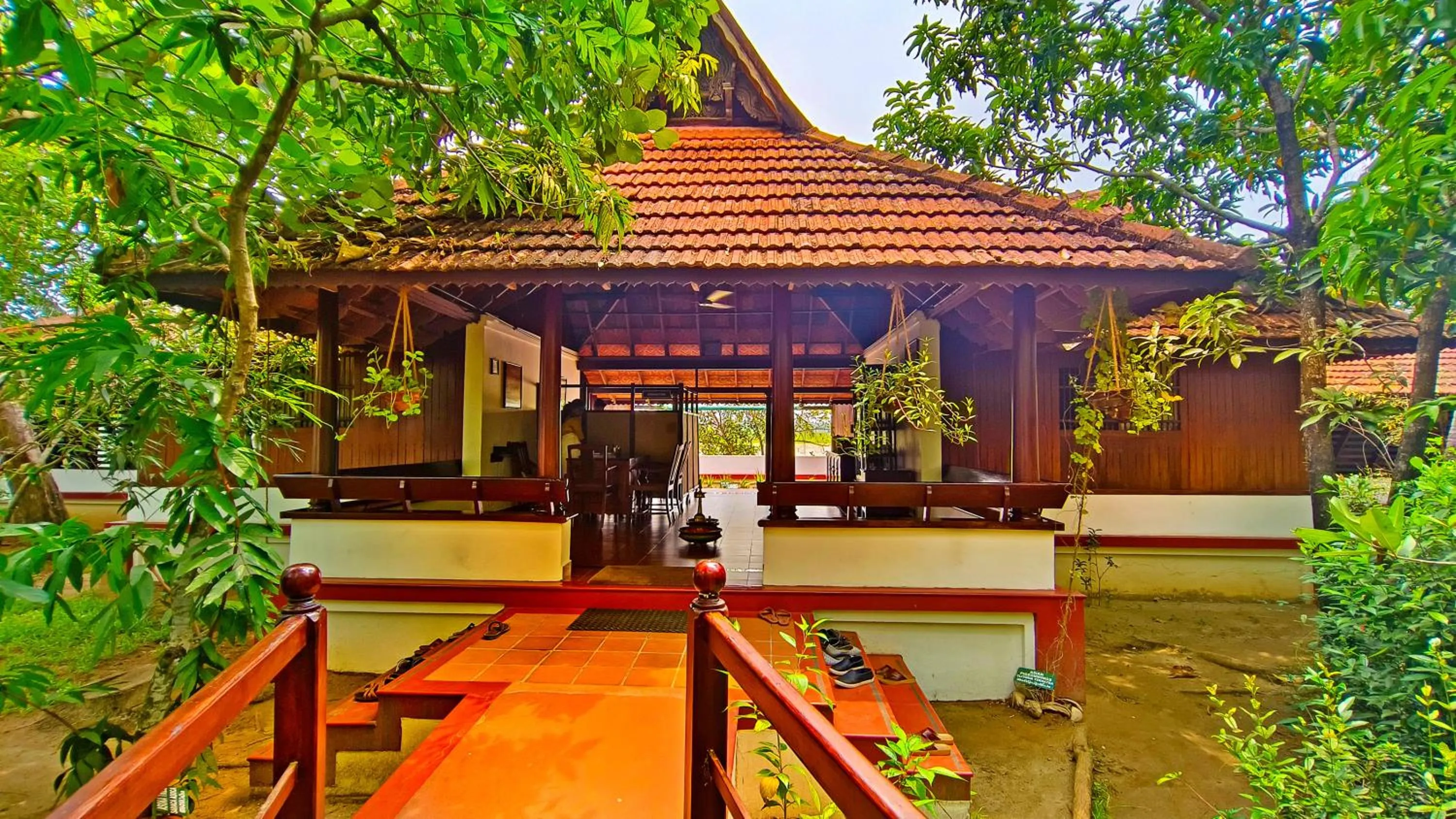 Spa and wellness centre/facilities in Coconut Lagoon Kumarakom - A CGH Earth Experience