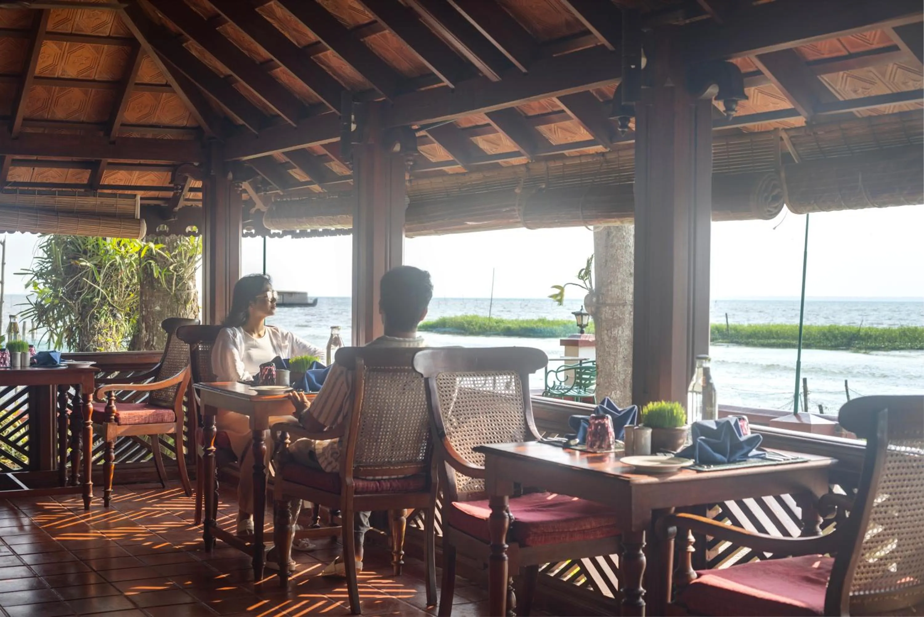 Restaurant/places to eat in Coconut Lagoon Kumarakom - A CGH Earth Experience