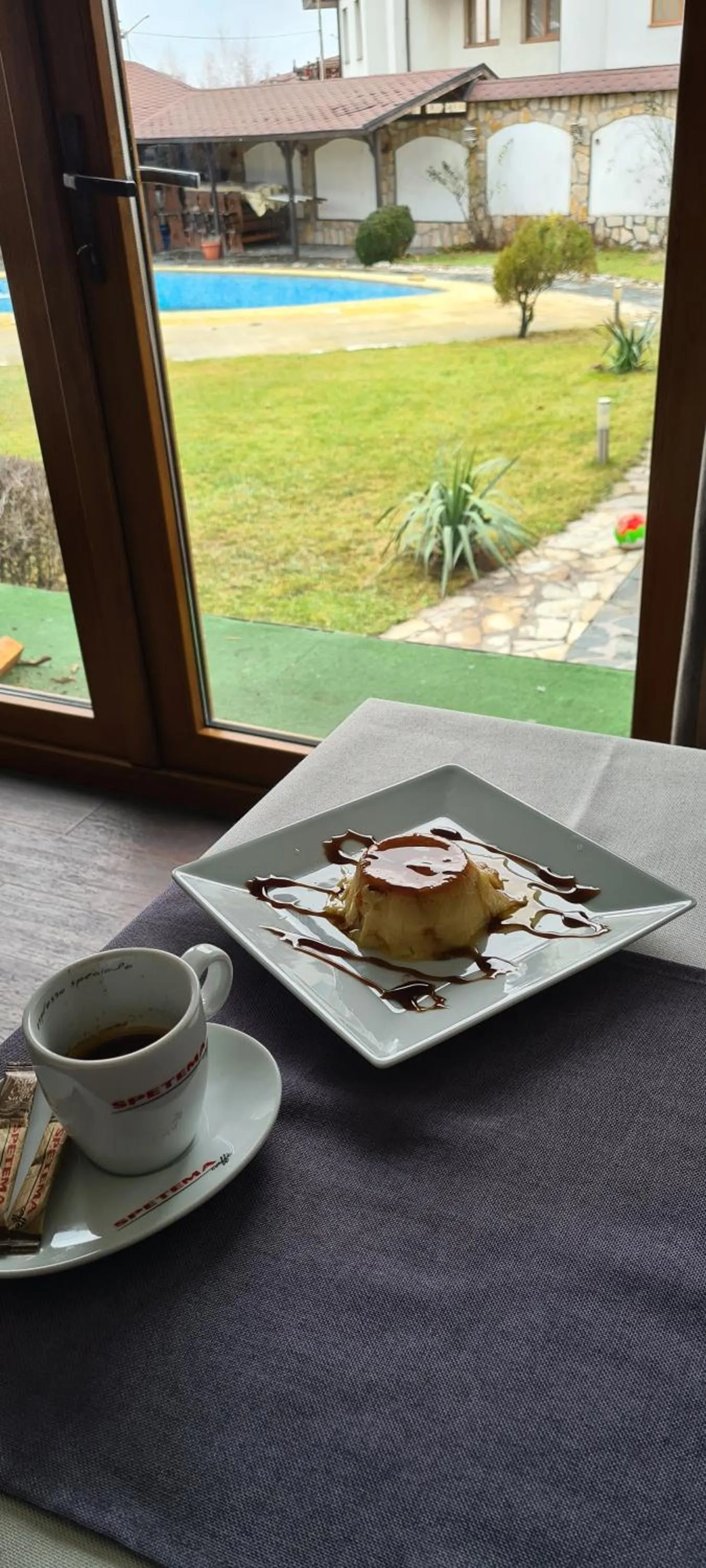 Food and drinks in Olymp Hotel