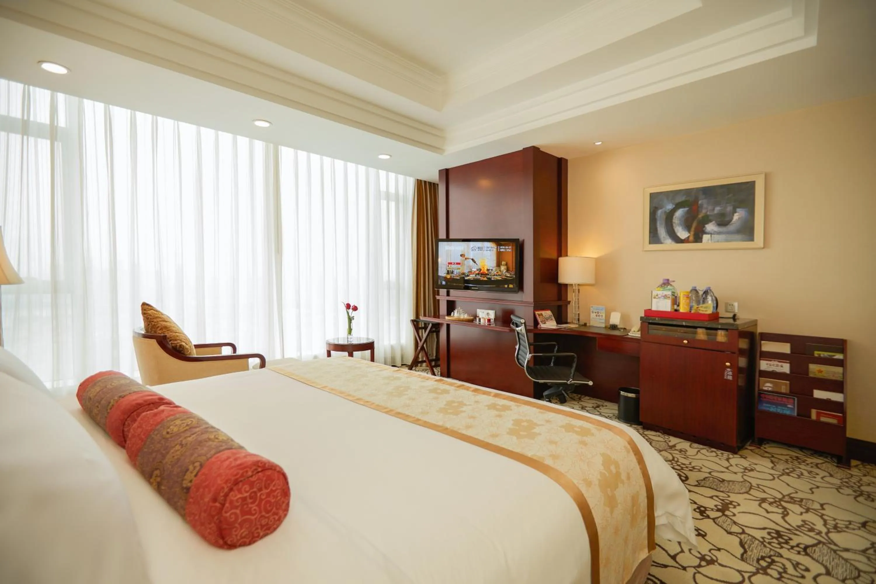 Bed in Soluxe Hotel Guangzhou