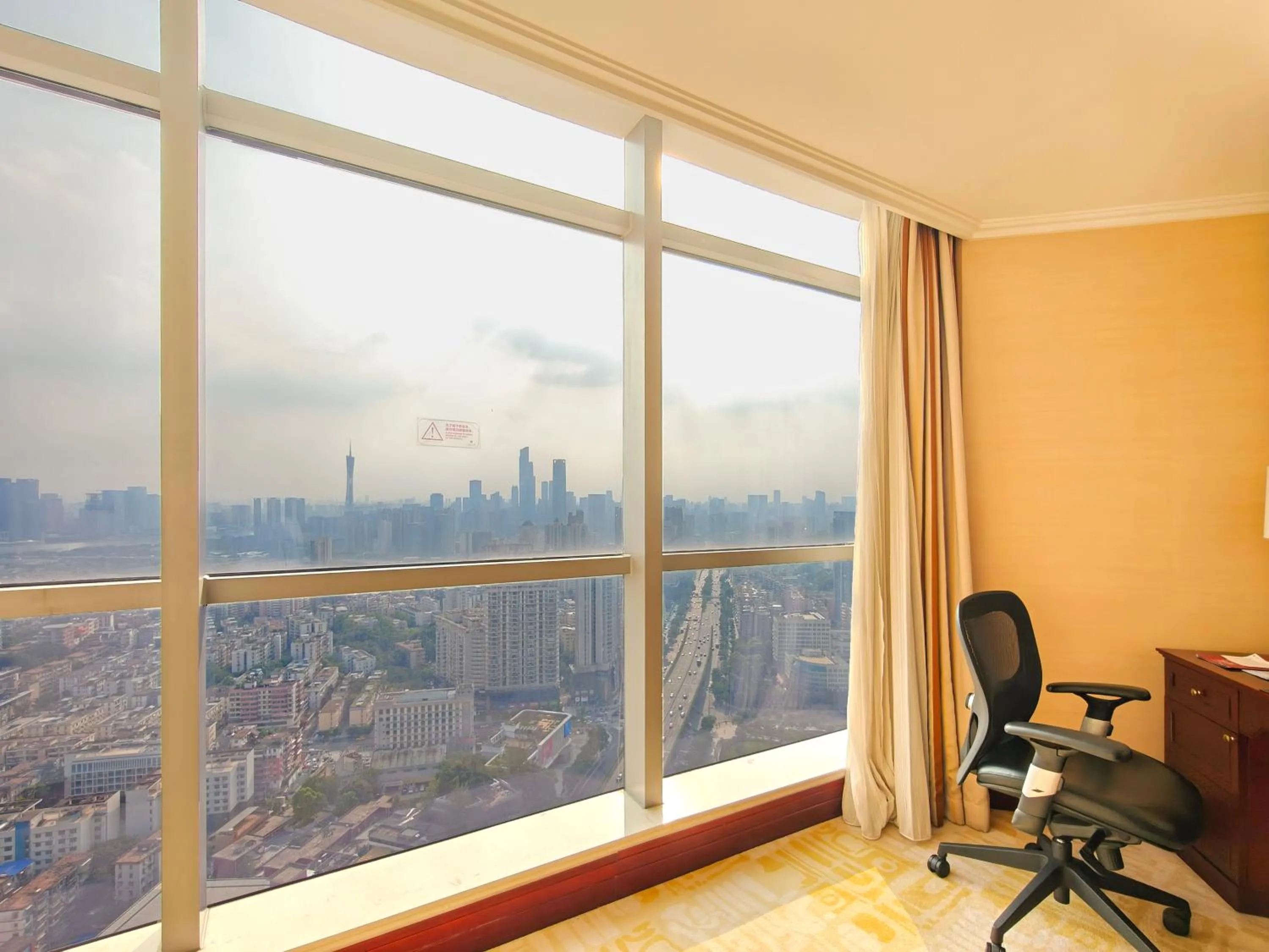 Soluxe Hotel Guangzhou
