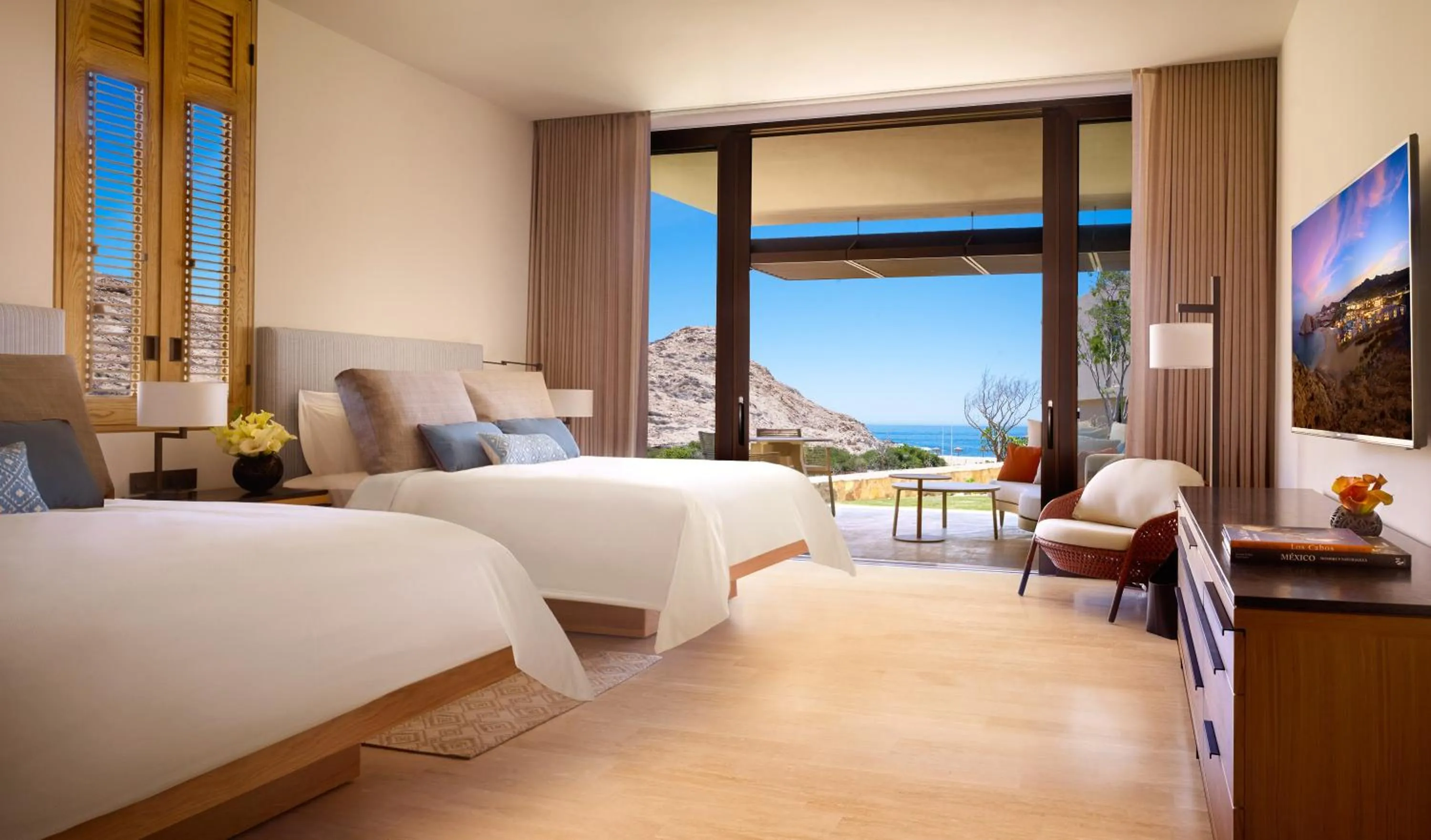 Bed in Montage Los Cabos