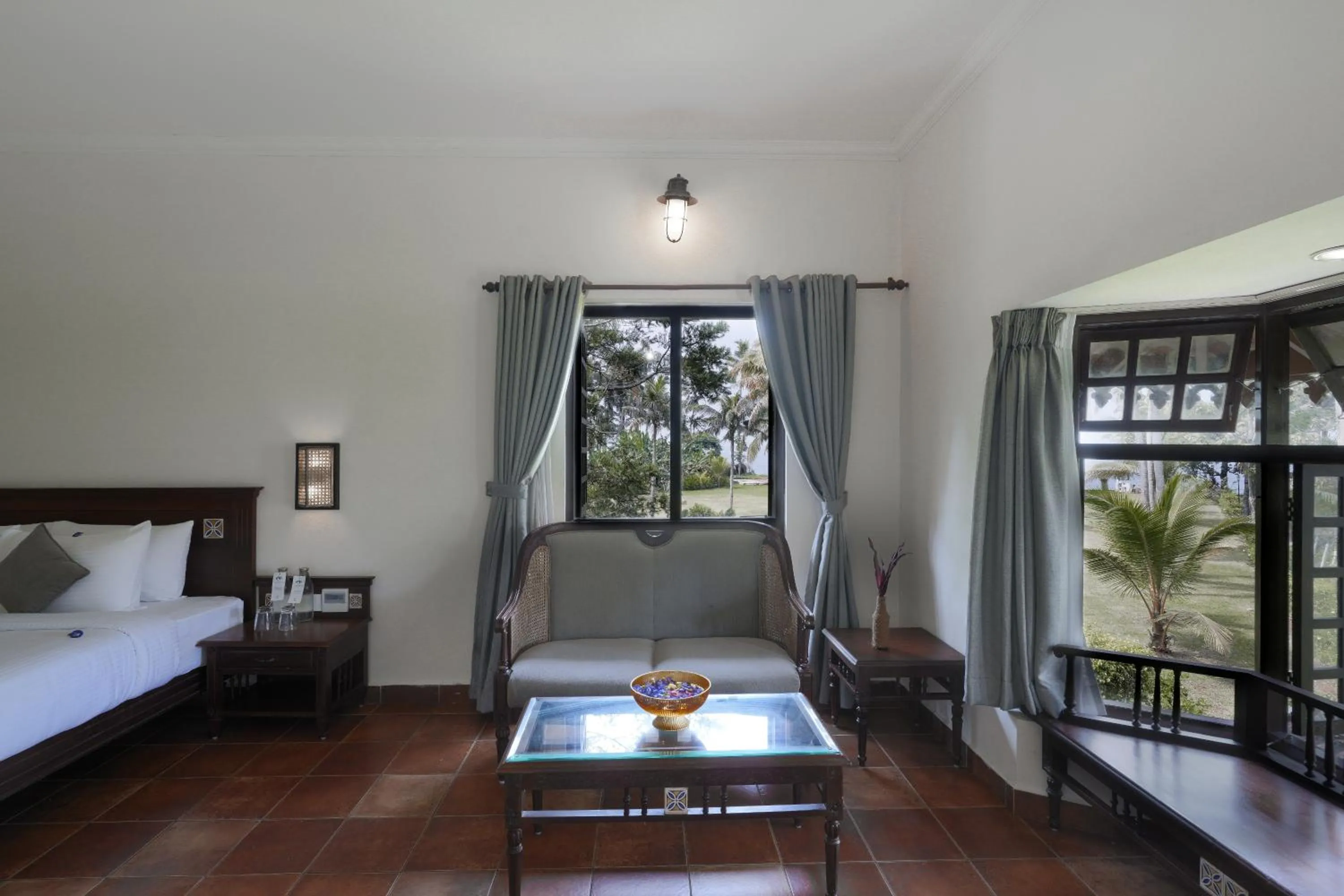 Bed in Lakesong Resort