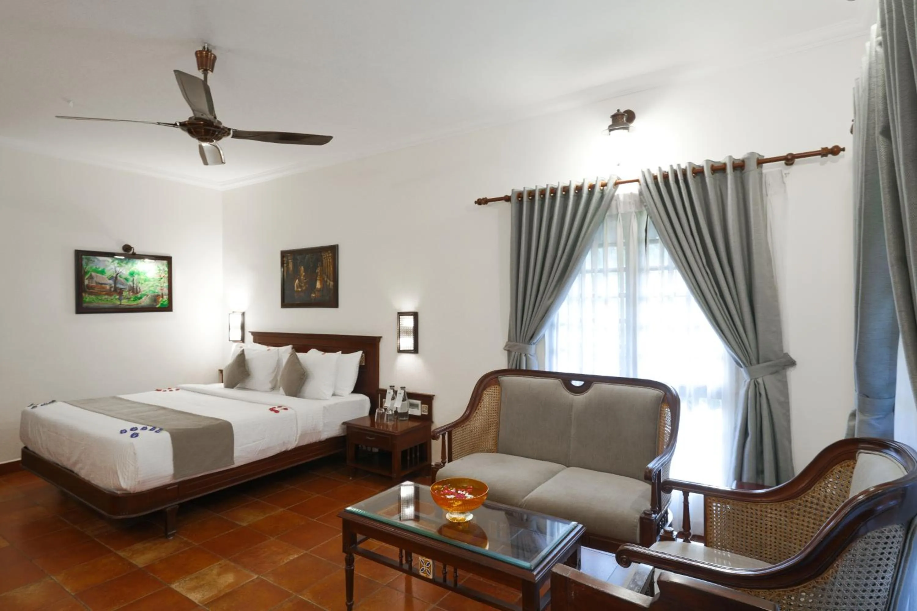 Bed in Lakesong Resort